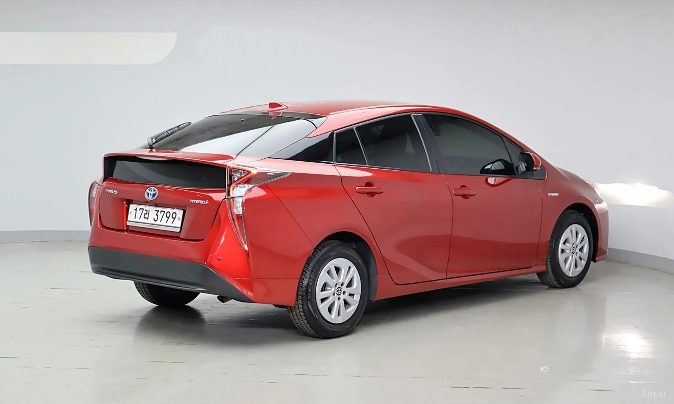 Toyota Prius 4th Generation превью 4