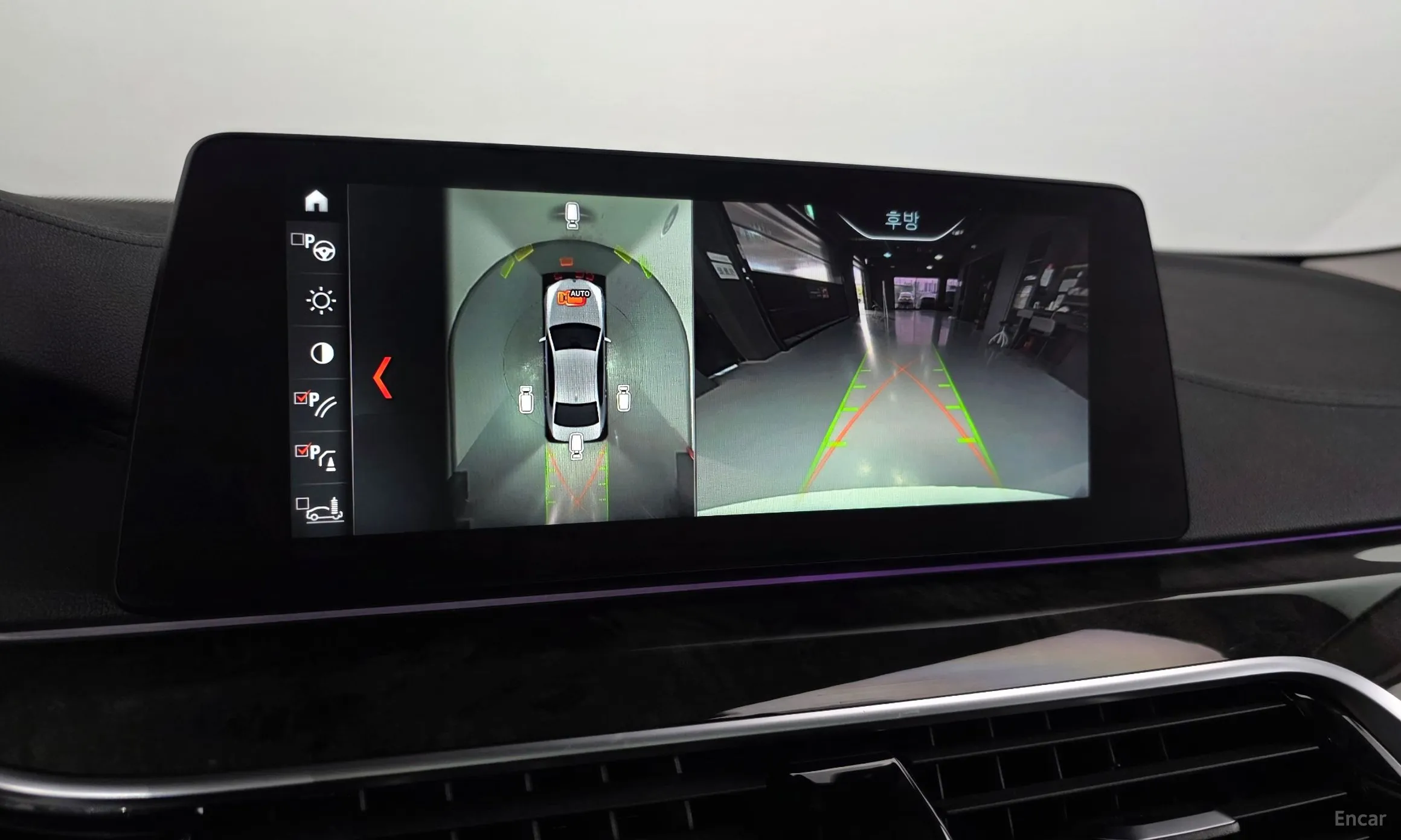 BMW 5 Series (G30) превью 15