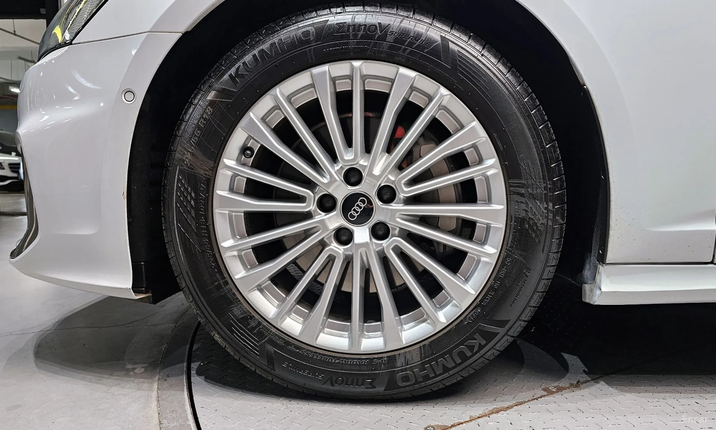 Audi A6 (C8) превью 5