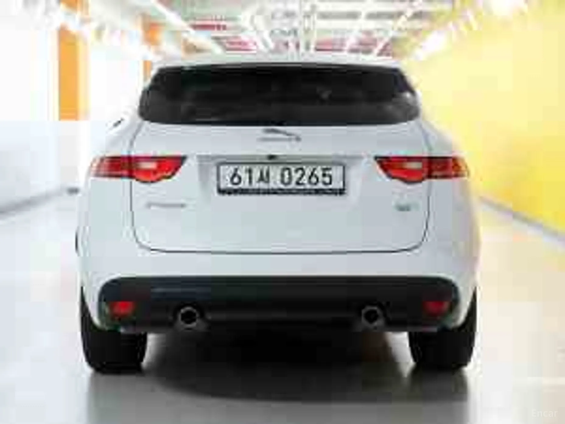 Jaguar F-PACE превью 4