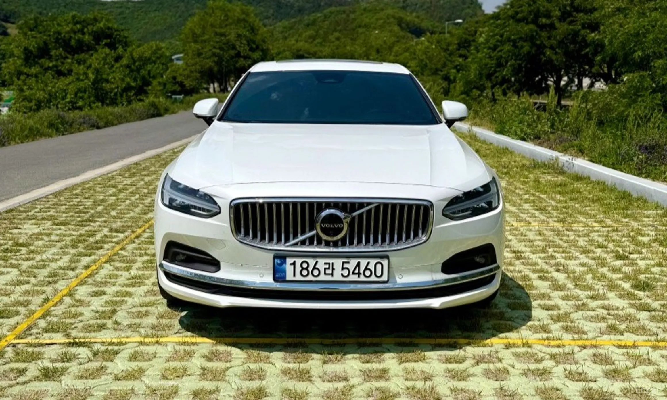 Volvo S90