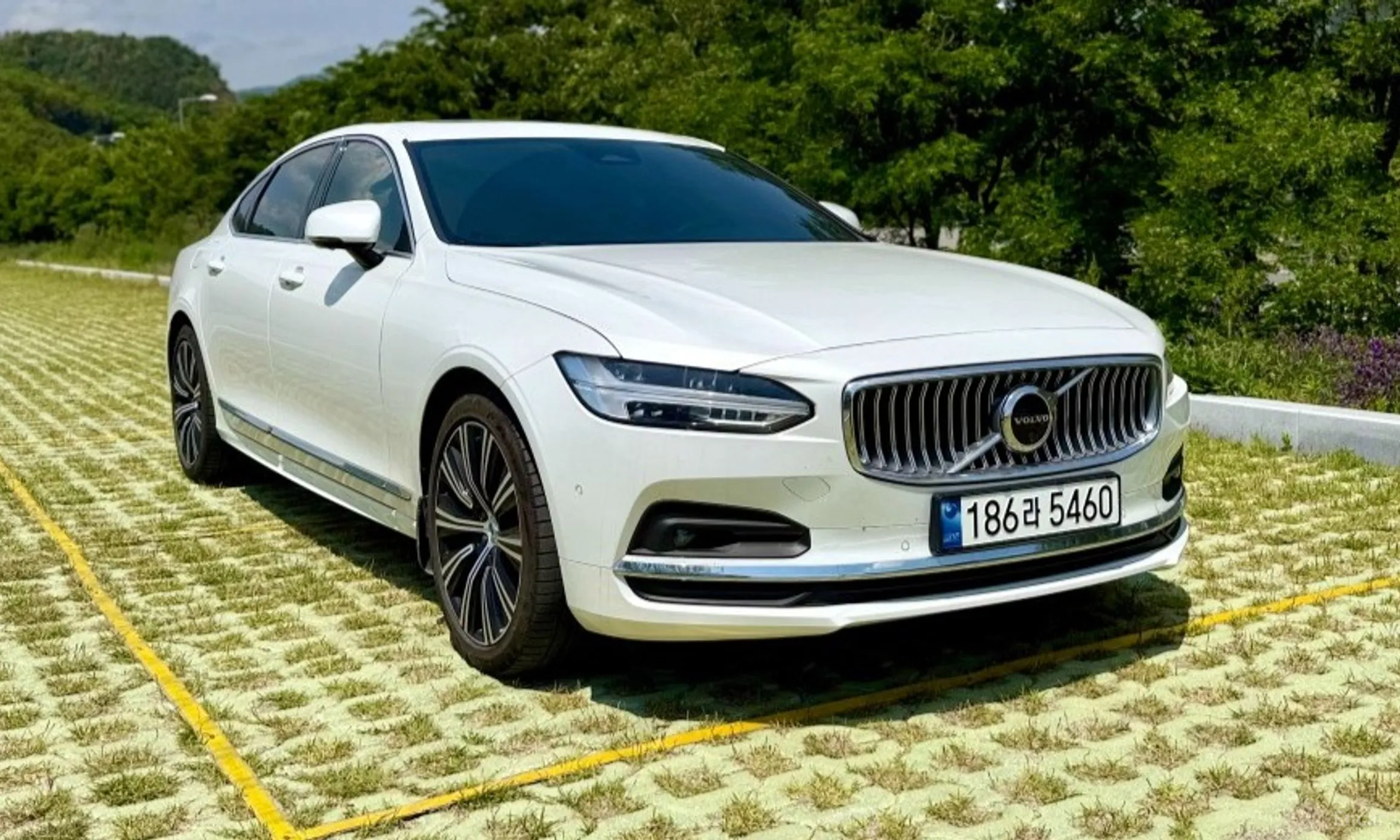Volvo S90 превью 3