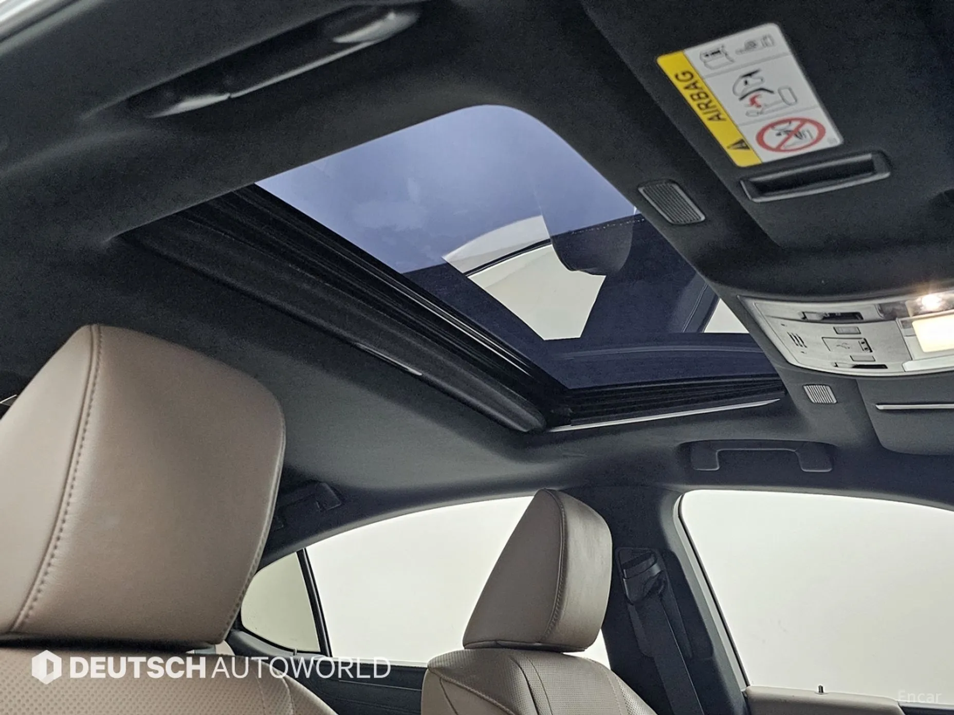 Lexus ES300h 7th Generation превью 18
