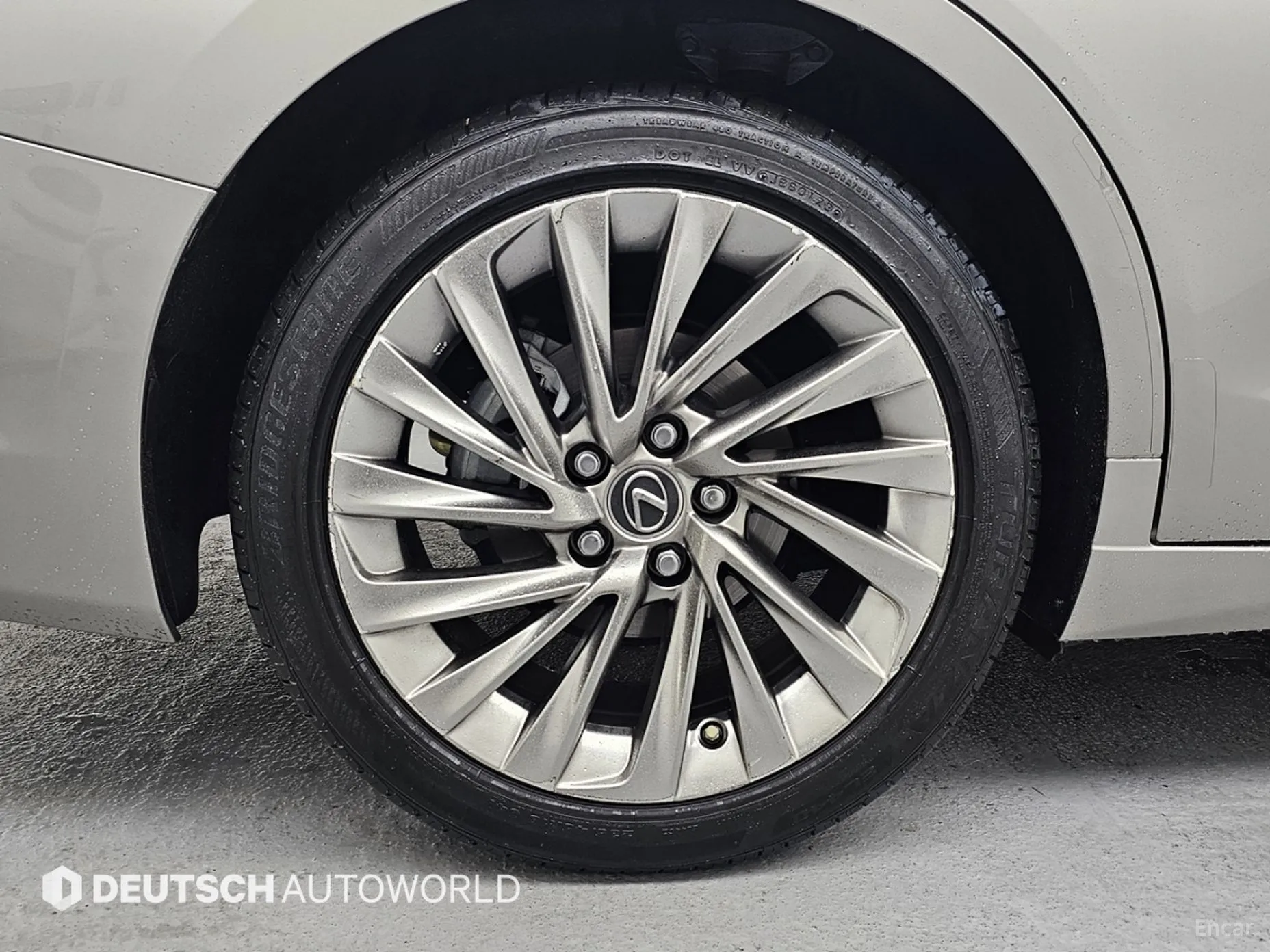 Lexus ES300h 7th Generation превью 5