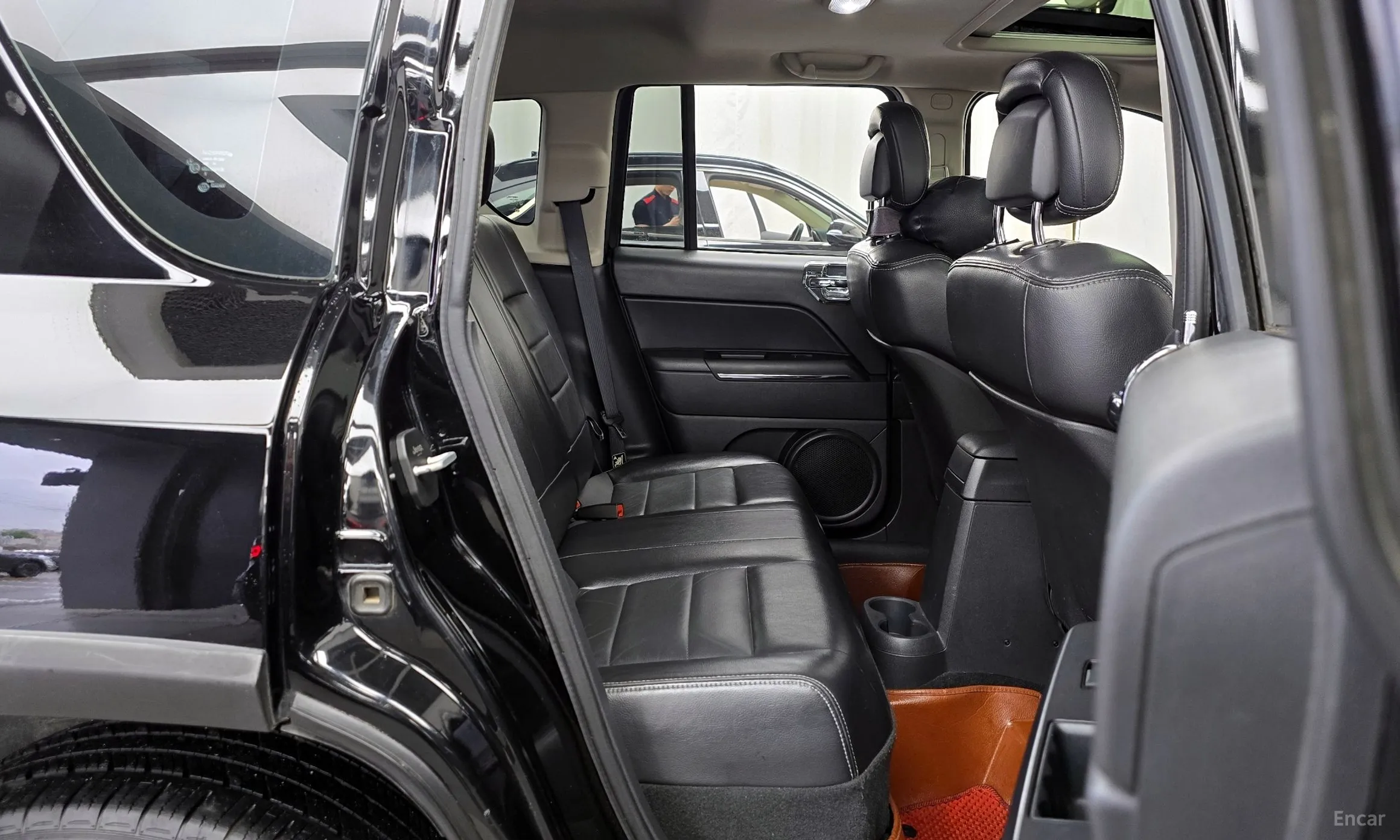Jeep Compass превью 11