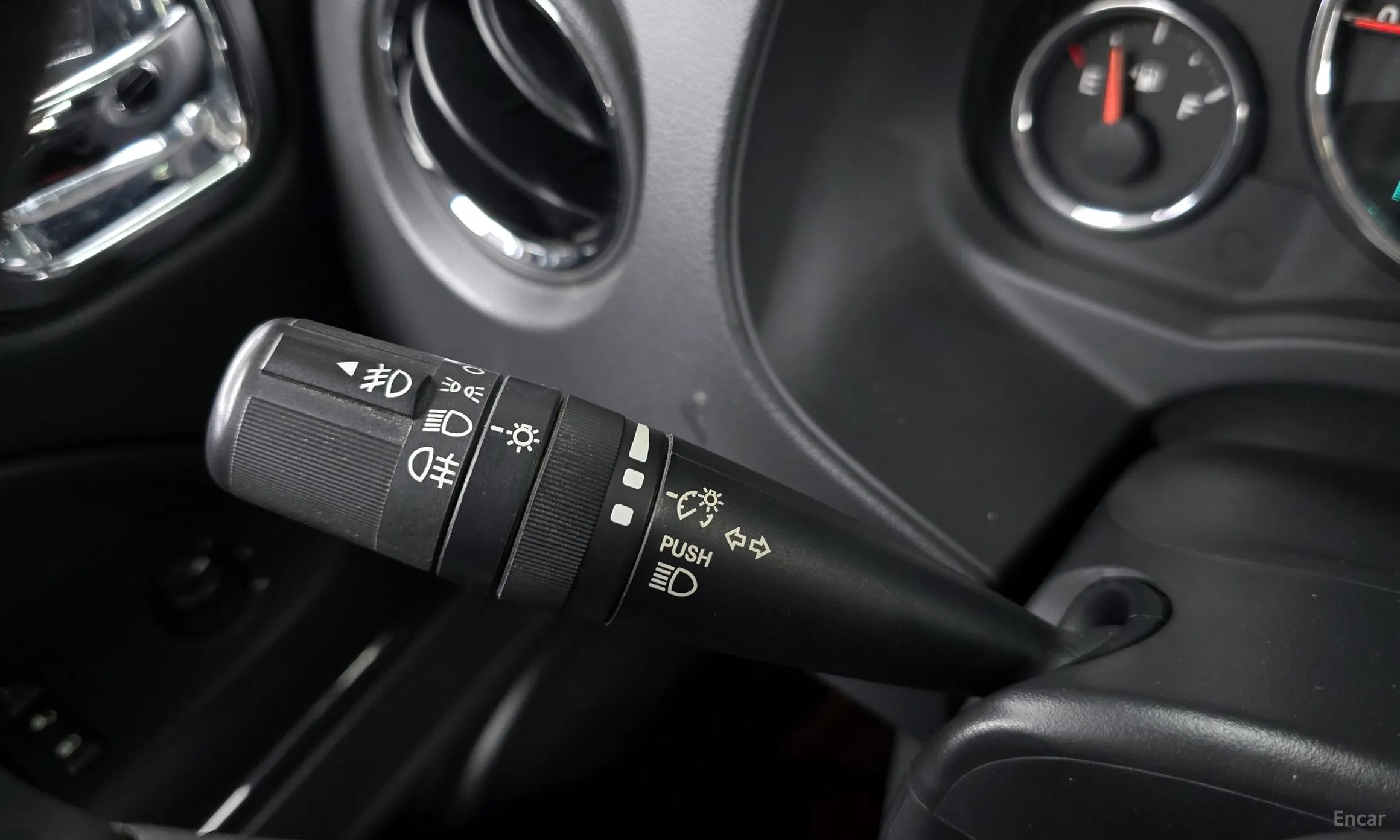 Jeep Compass превью 17
