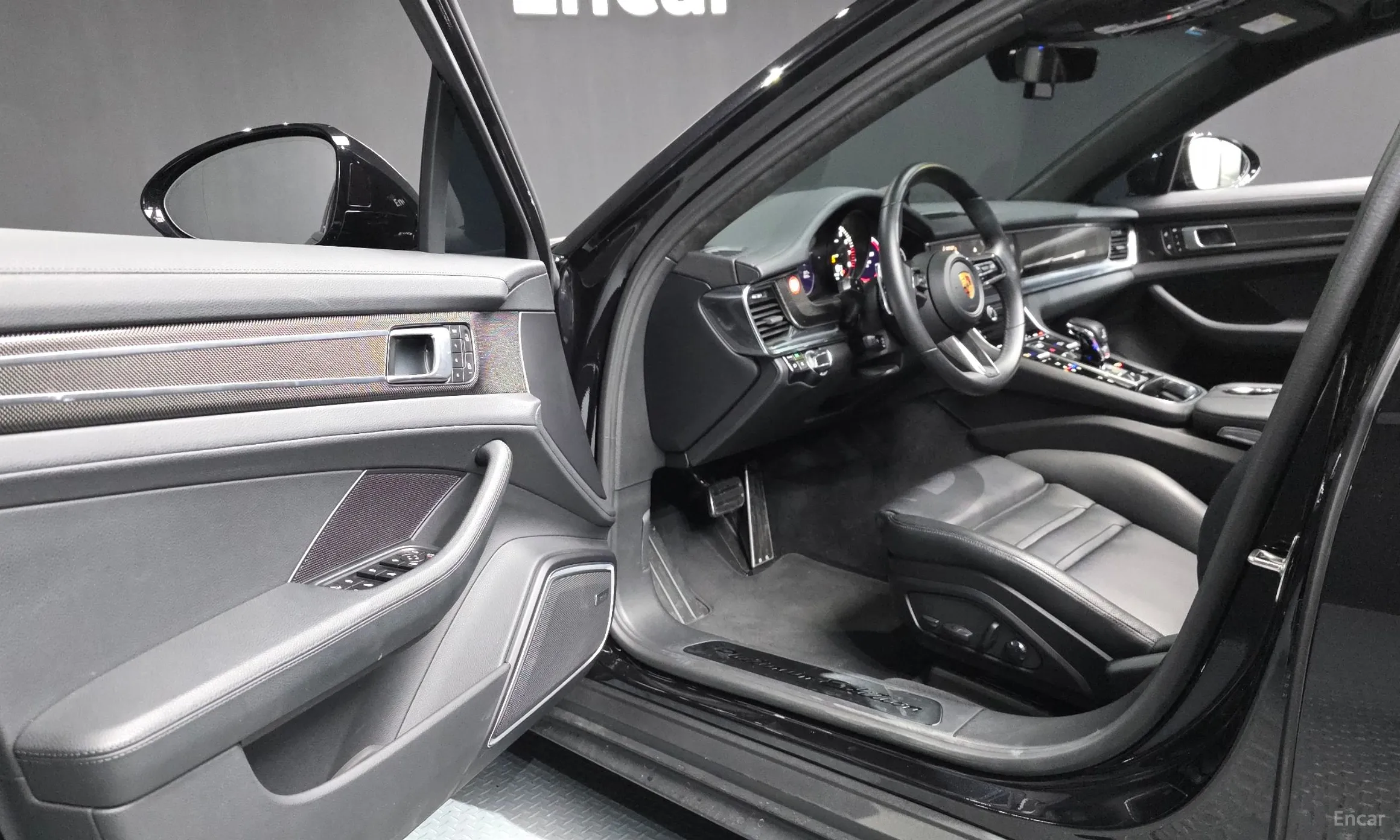 Porsche Panamera (971) превью 10