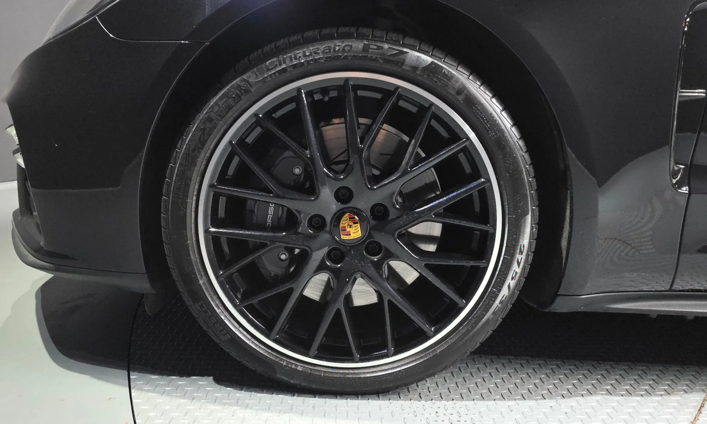 Porsche Panamera (971) превью 5