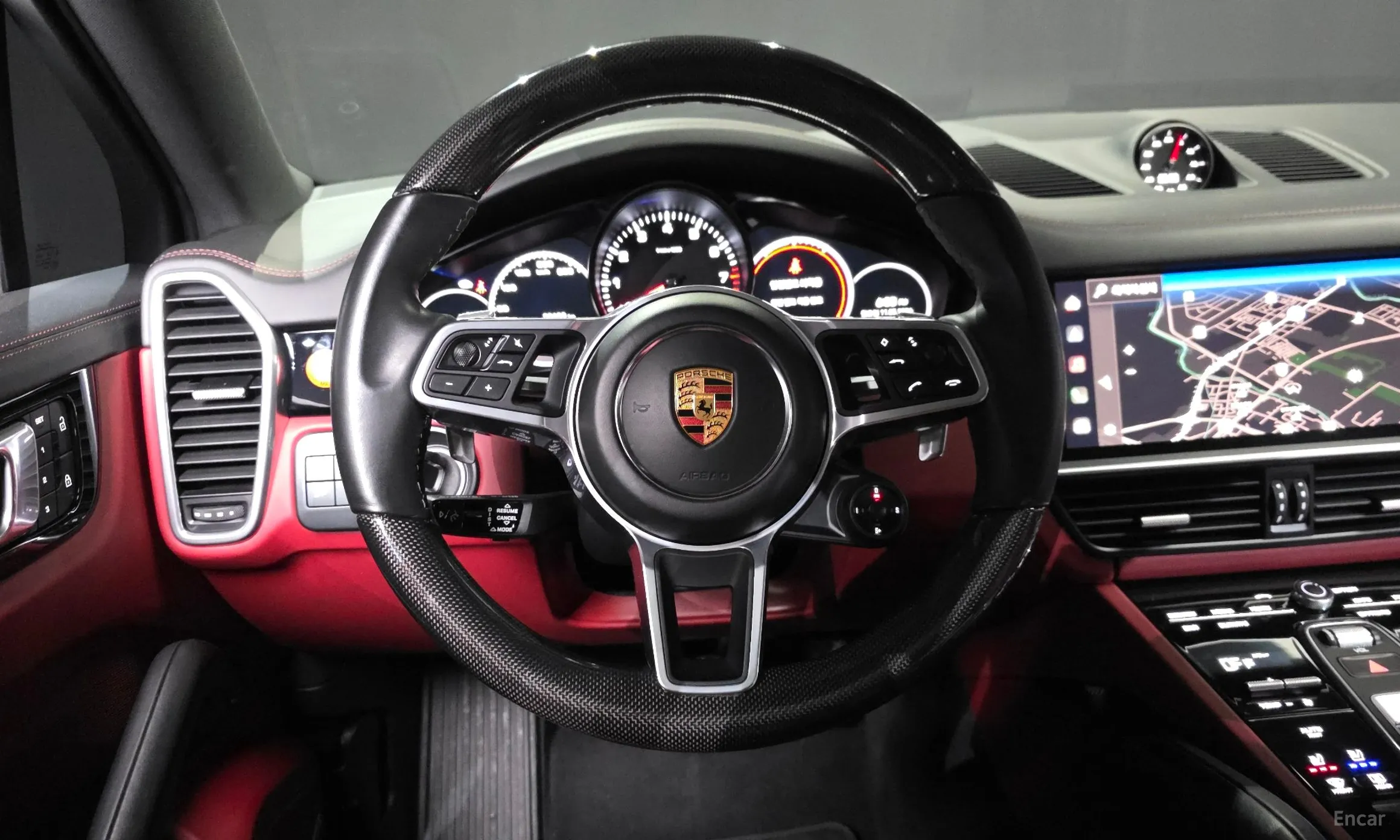Porsche Cayenne (PO536) превью 13