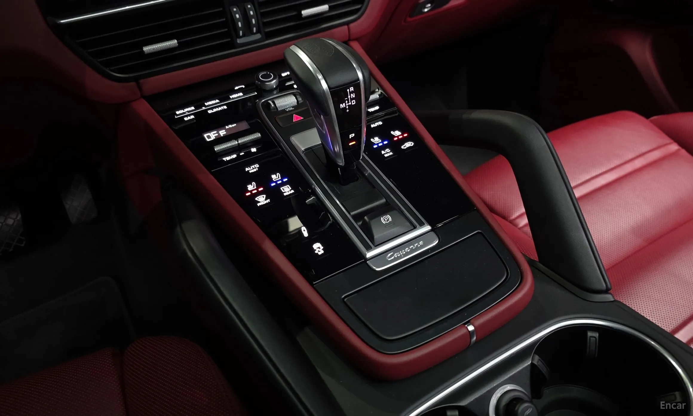 Porsche Cayenne (PO536) превью 9