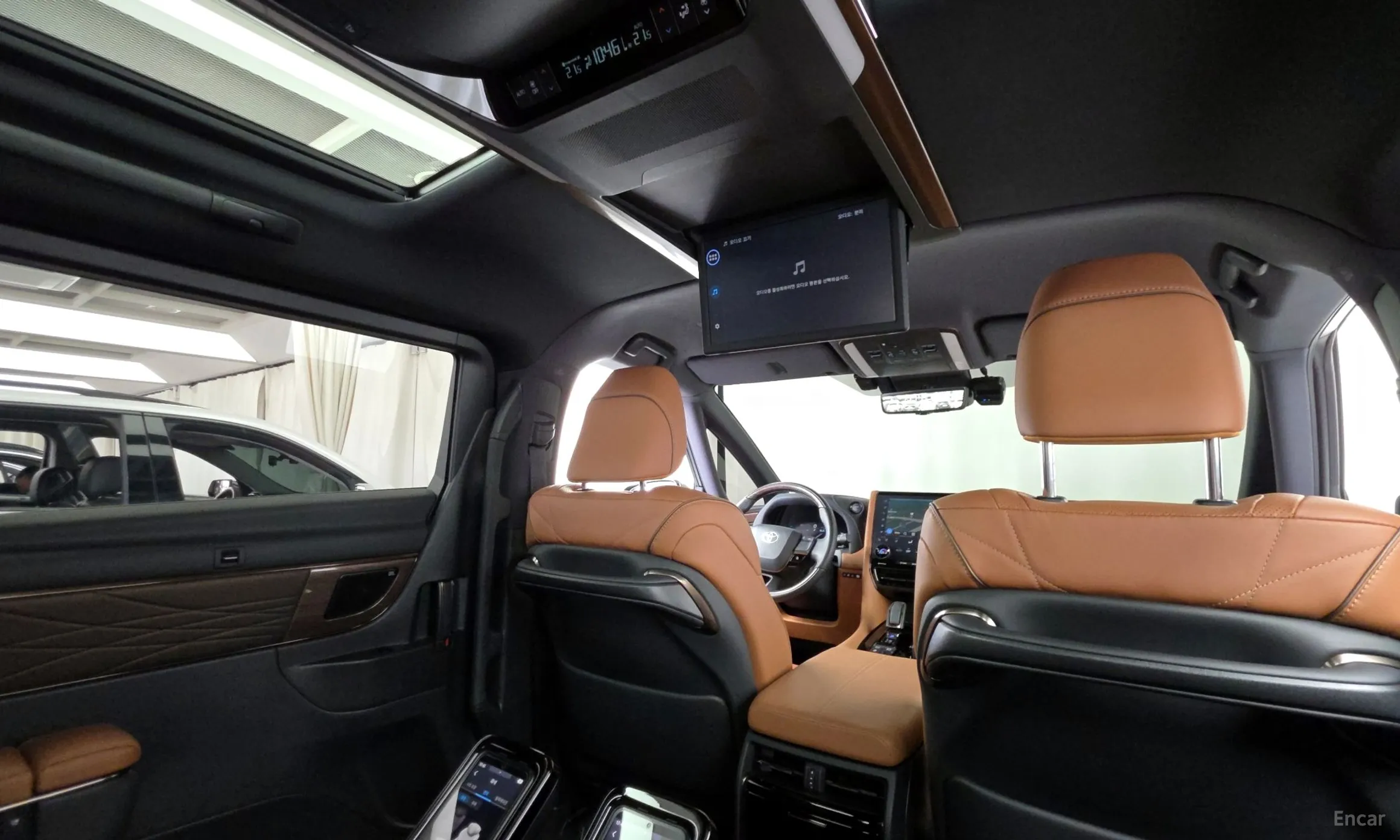 Toyota Alphard 4th Generation превью 18