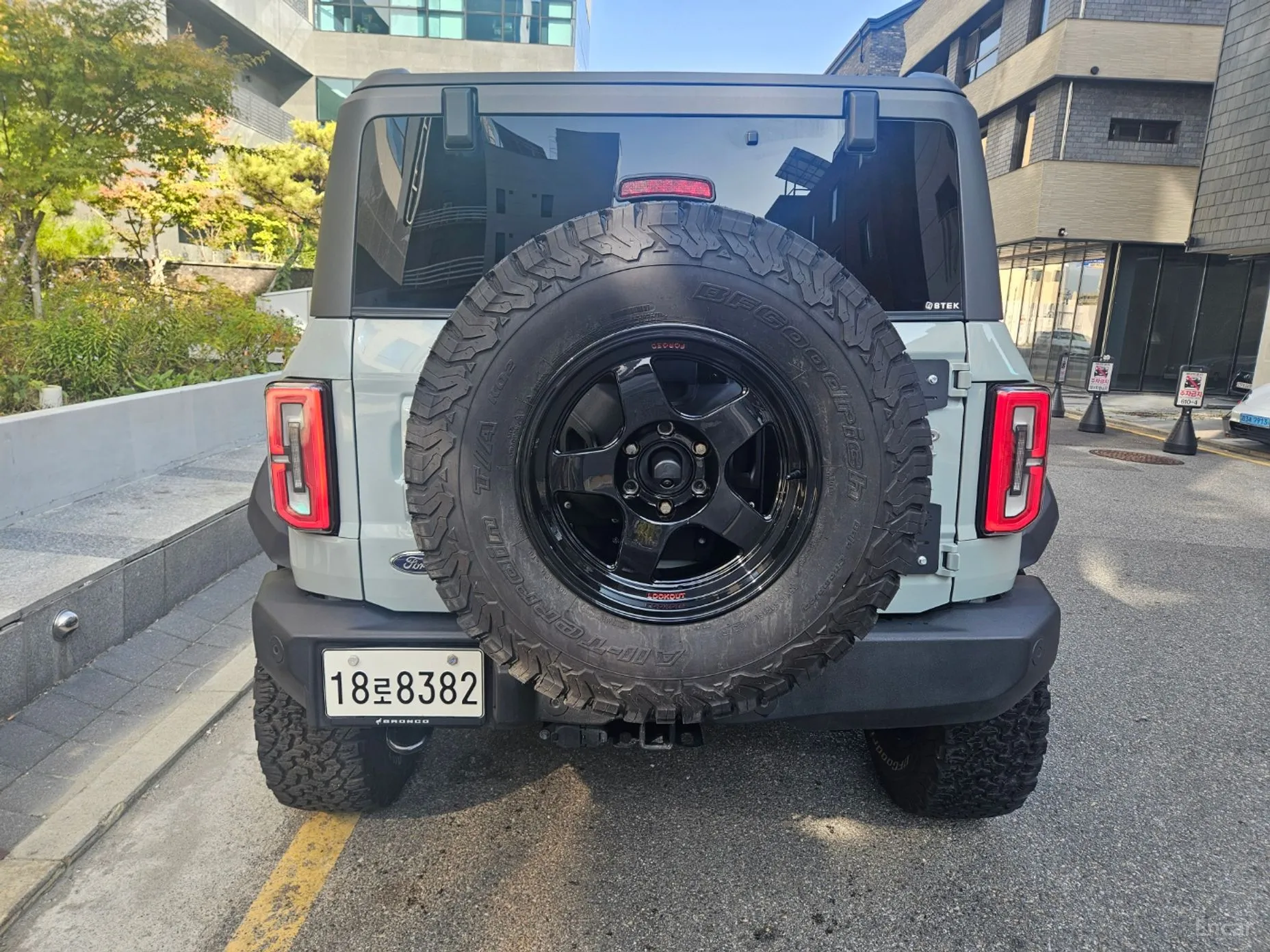 Ford Bronco 6th Generation превью 6