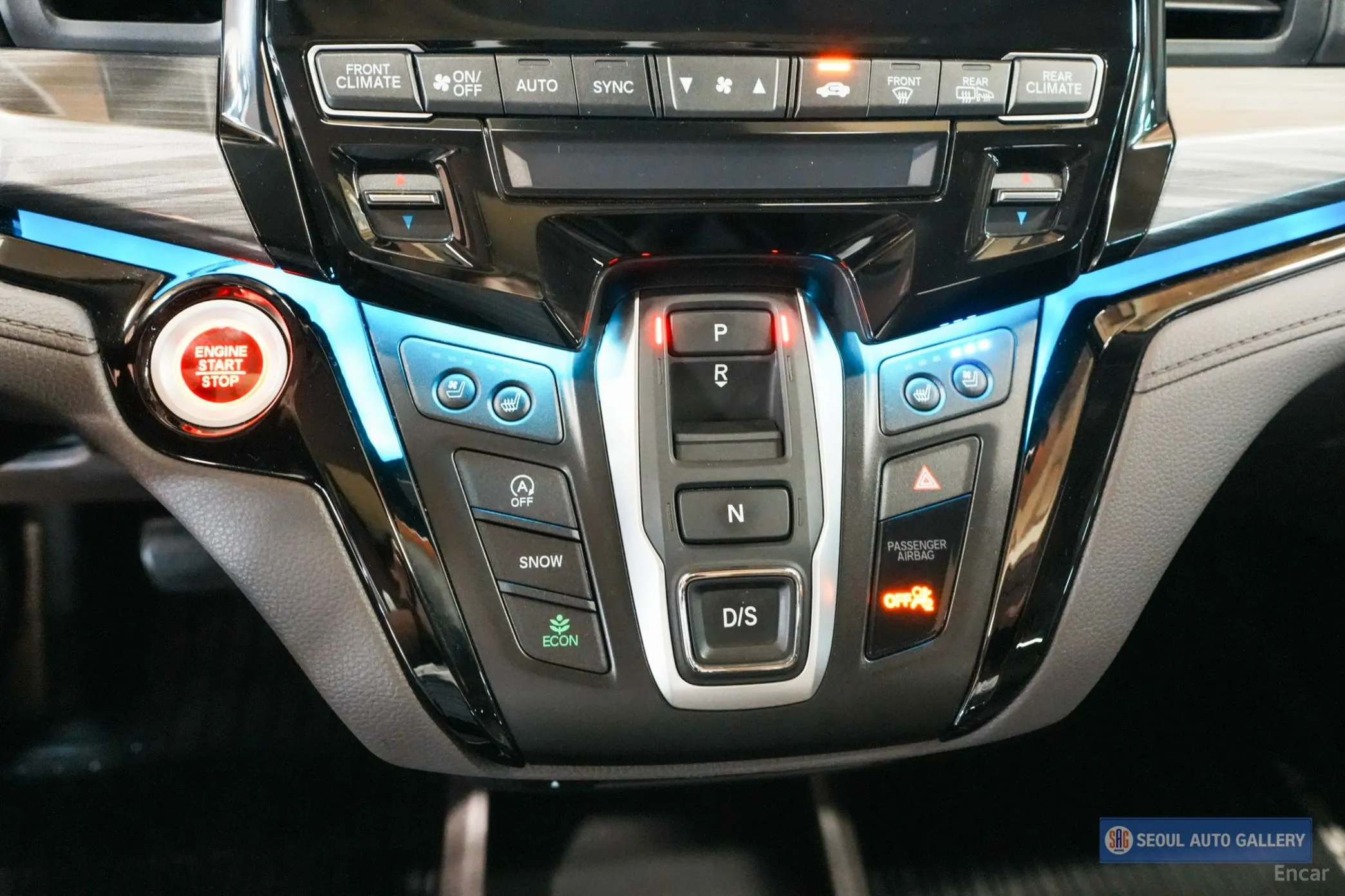 Honda Odyssey превью 14