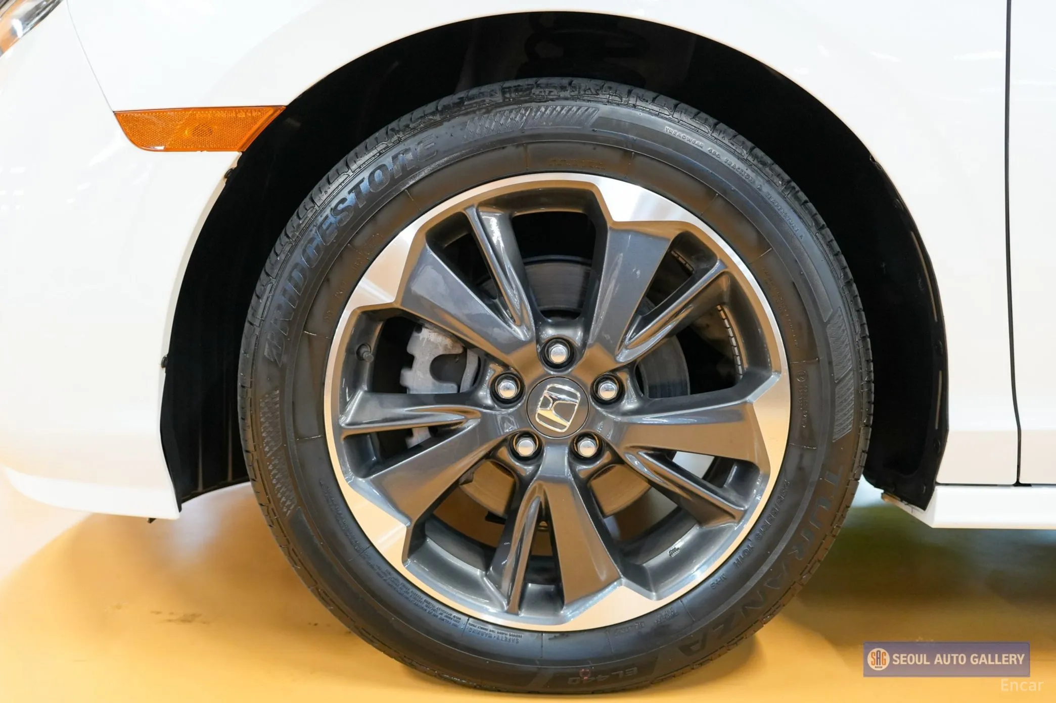 Honda Odyssey превью 3