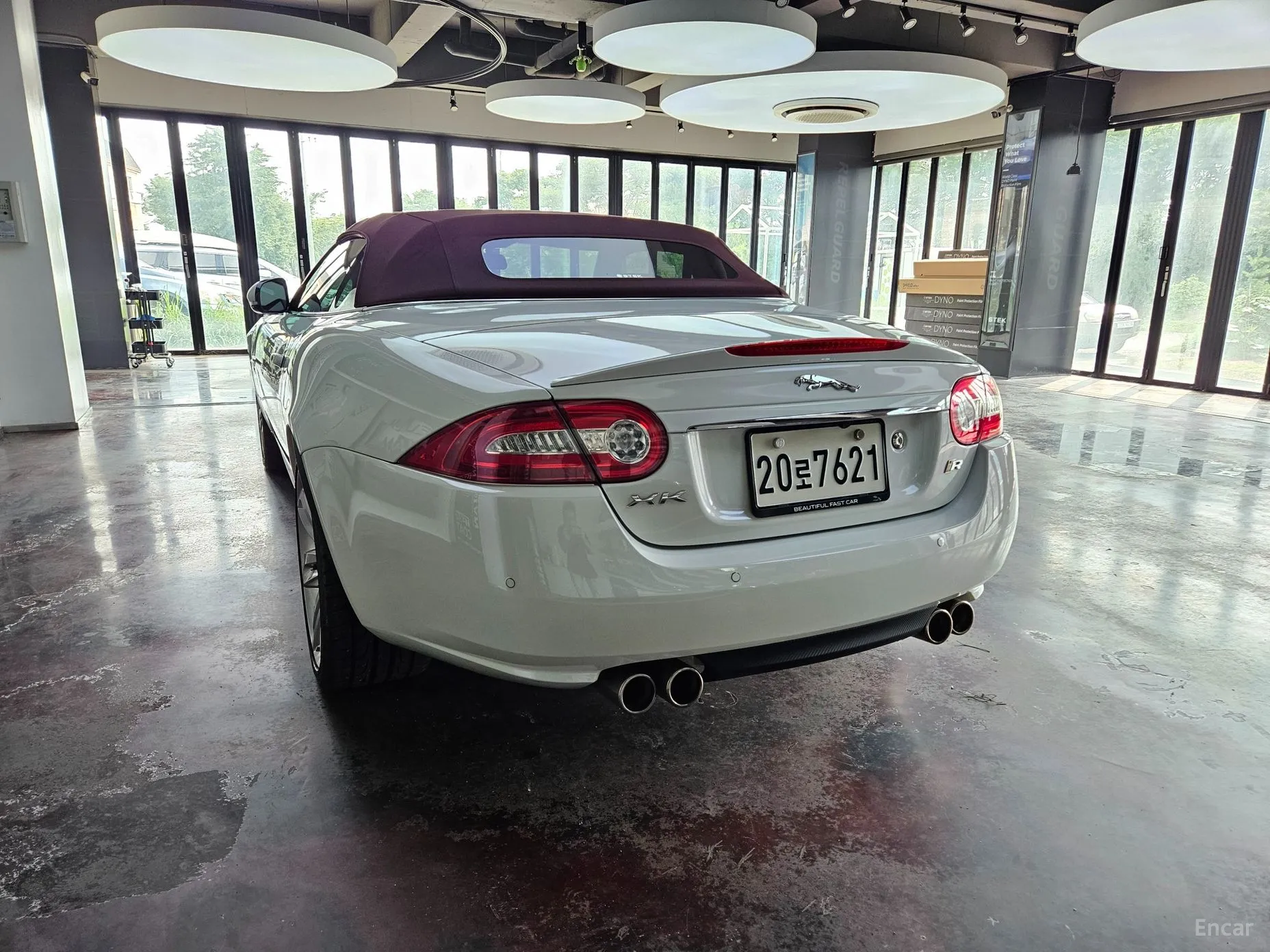 Jaguar XKR превью 5