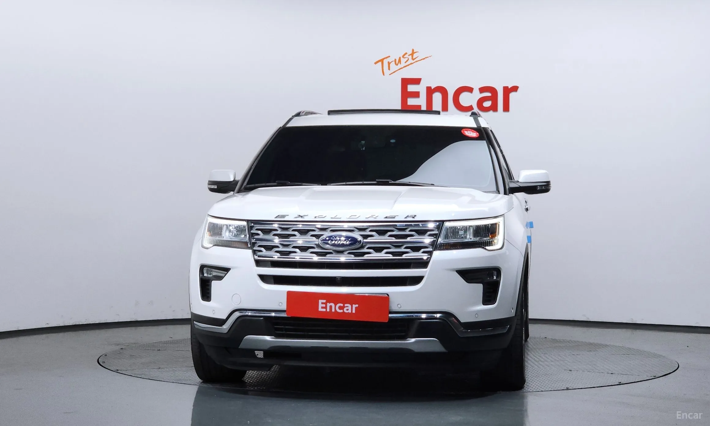 Ford Explorer превью 3