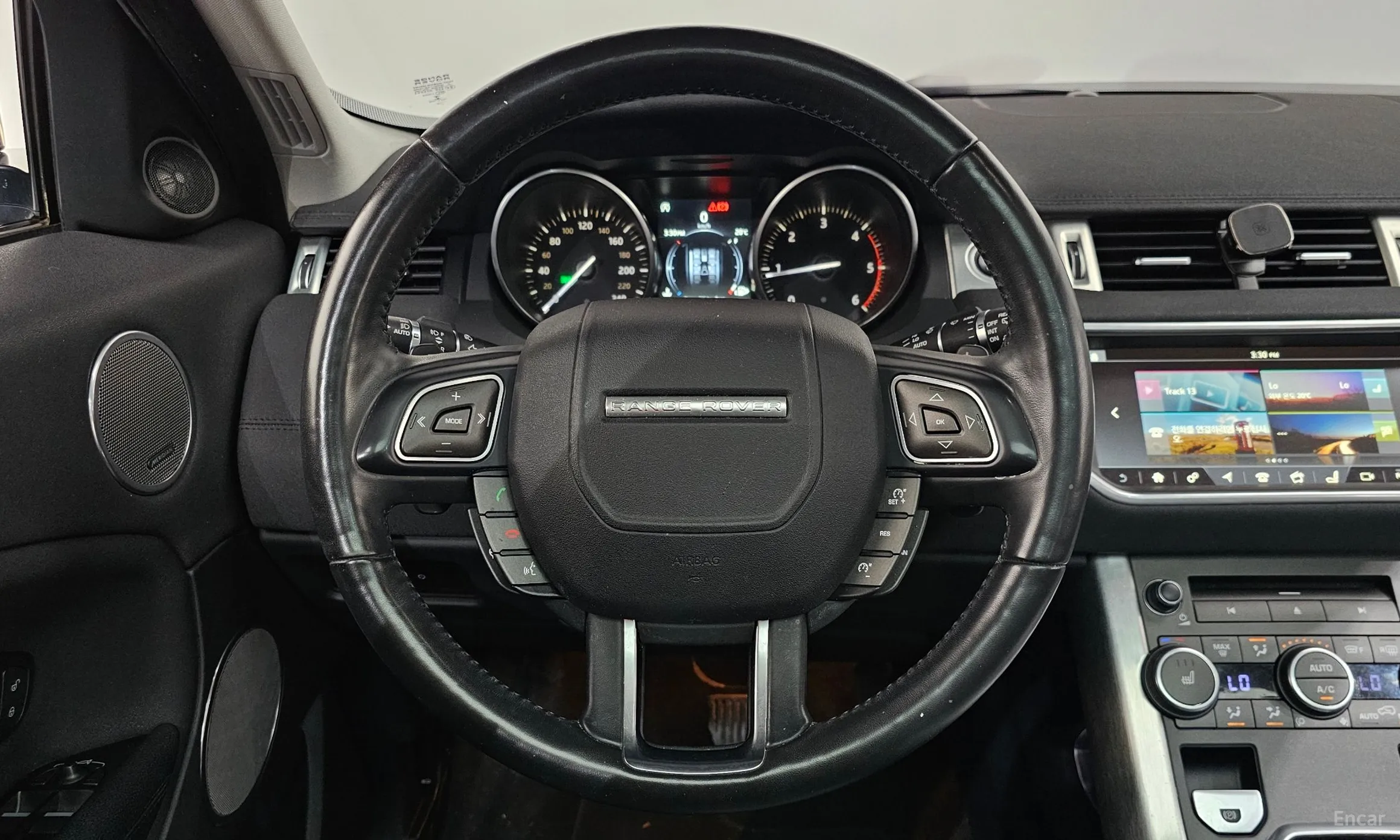 Land Rover Range Rover Evoque превью 13
