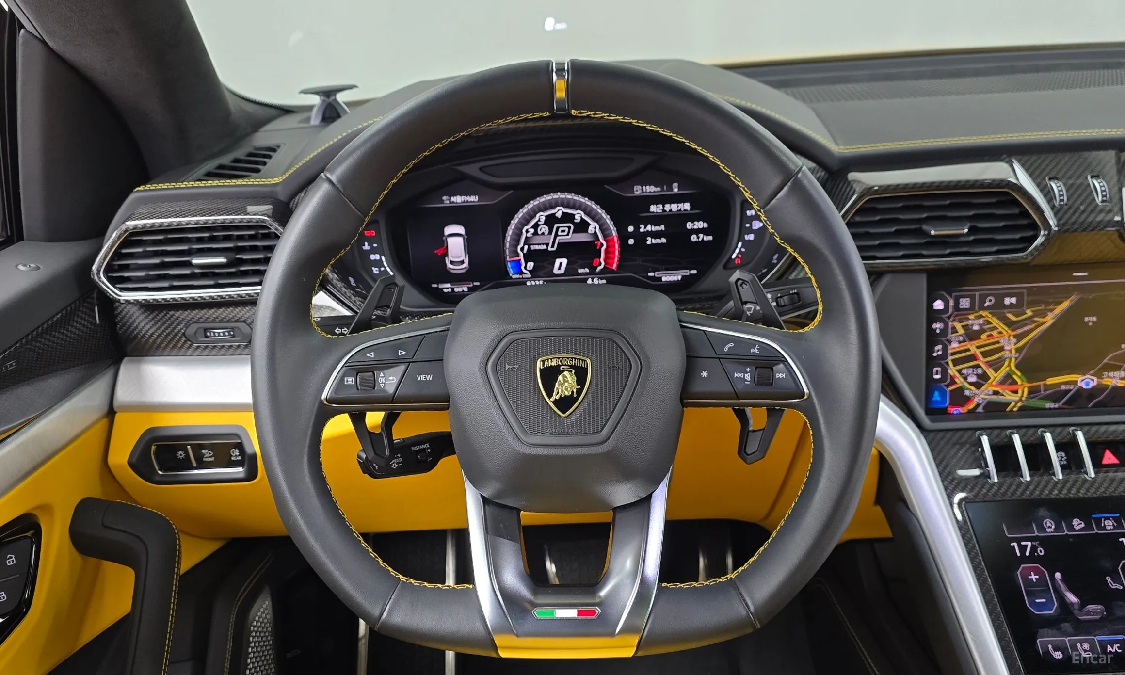 Lamborghini Urus превью 13