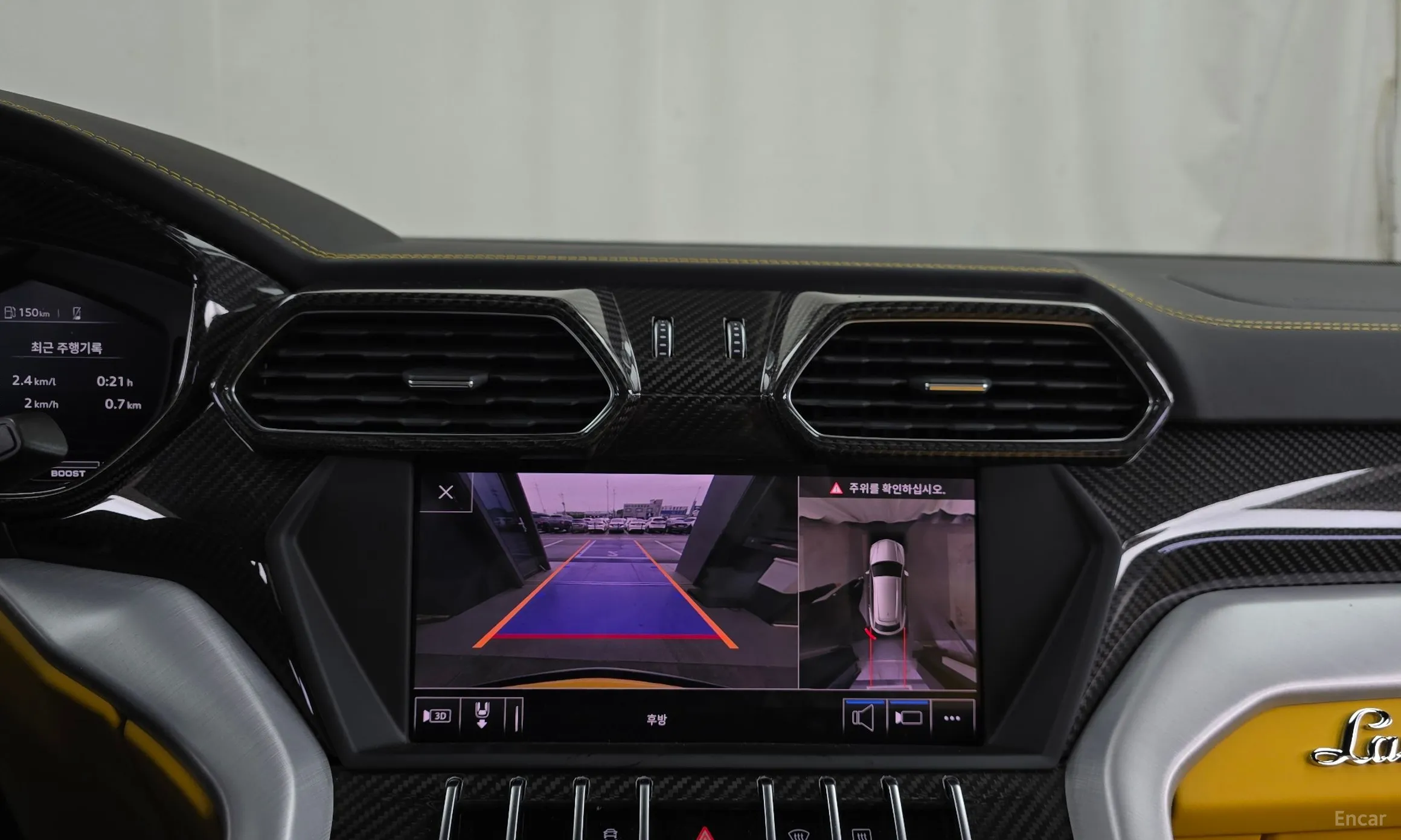 Lamborghini Urus превью 15