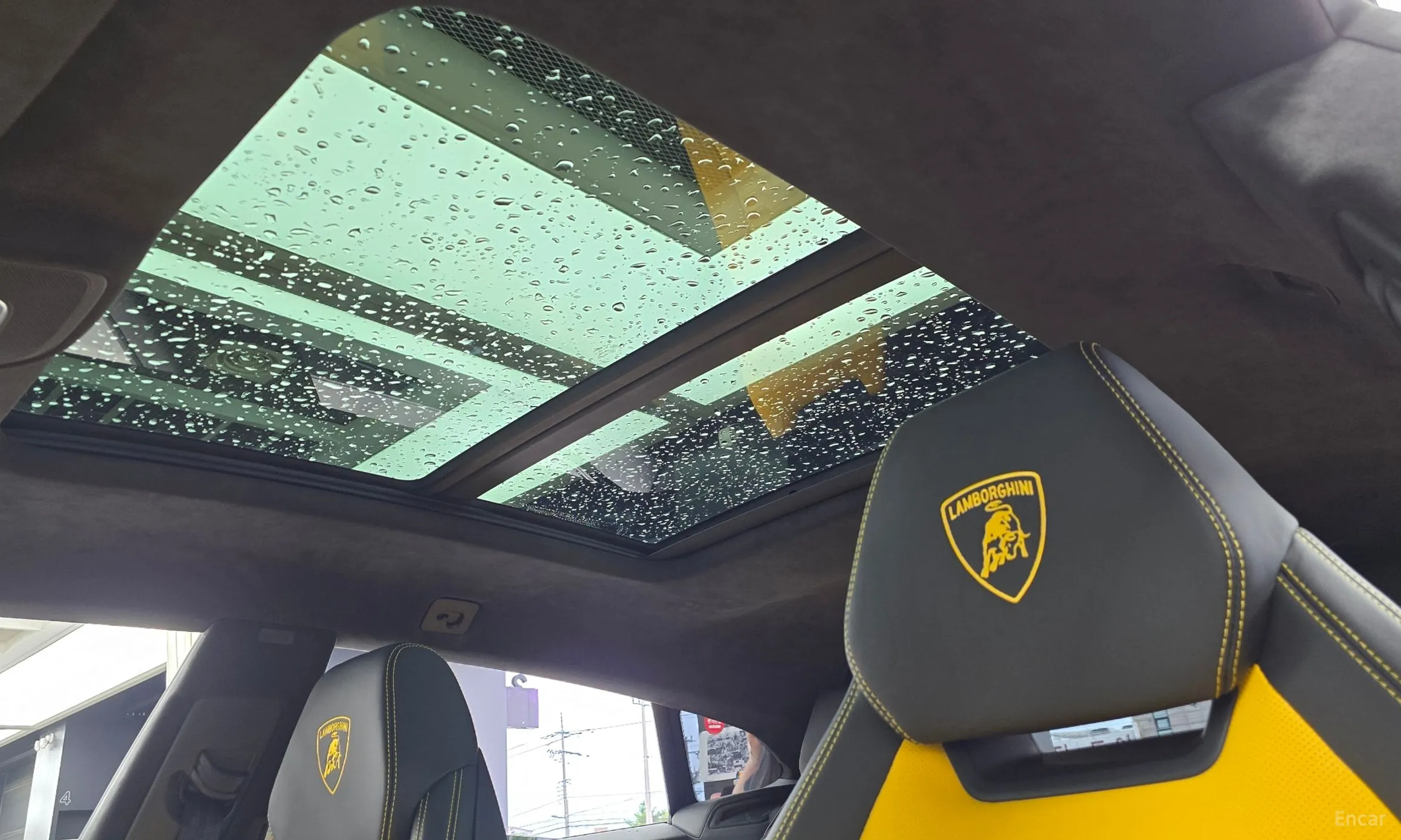 Lamborghini Urus превью 16