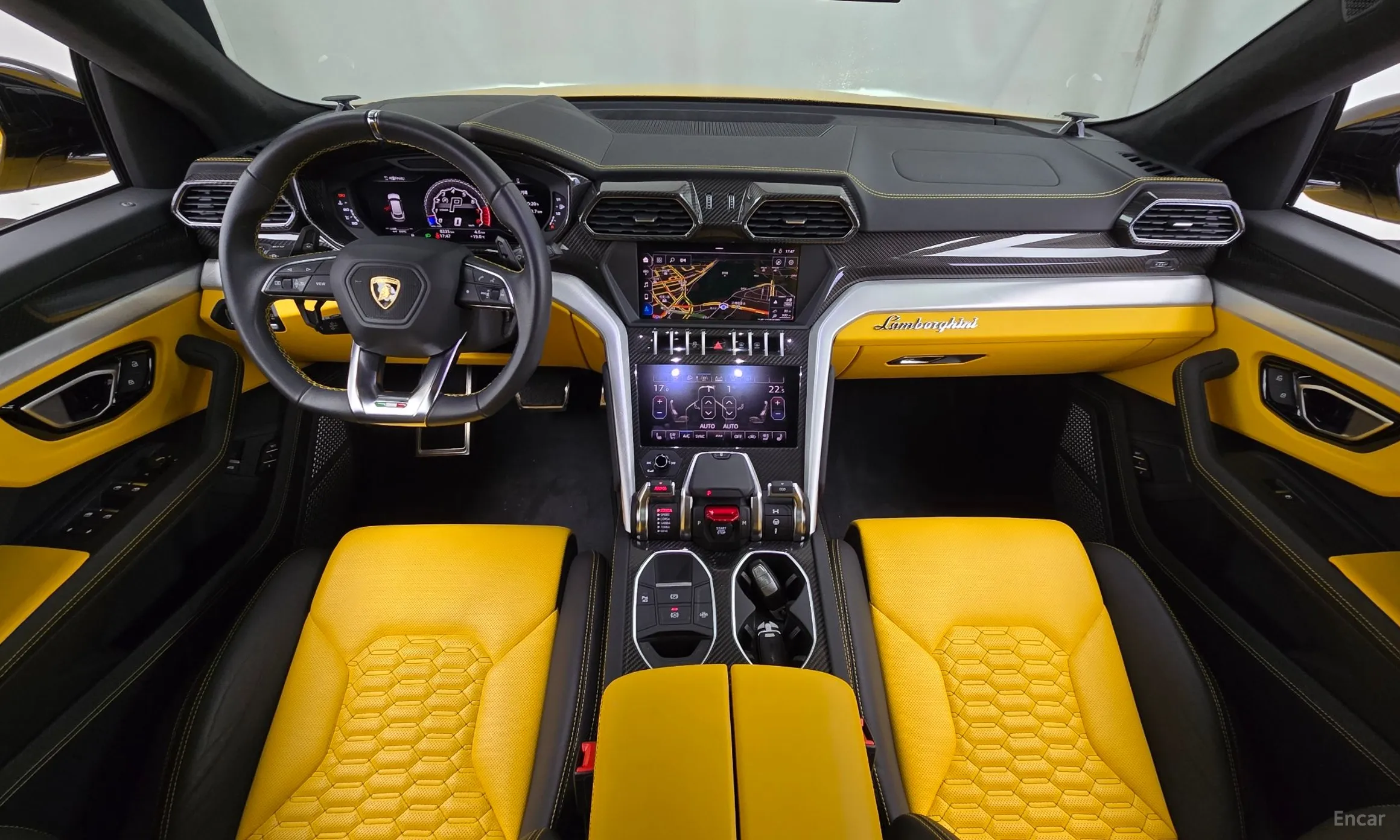 Lamborghini Urus превью 7