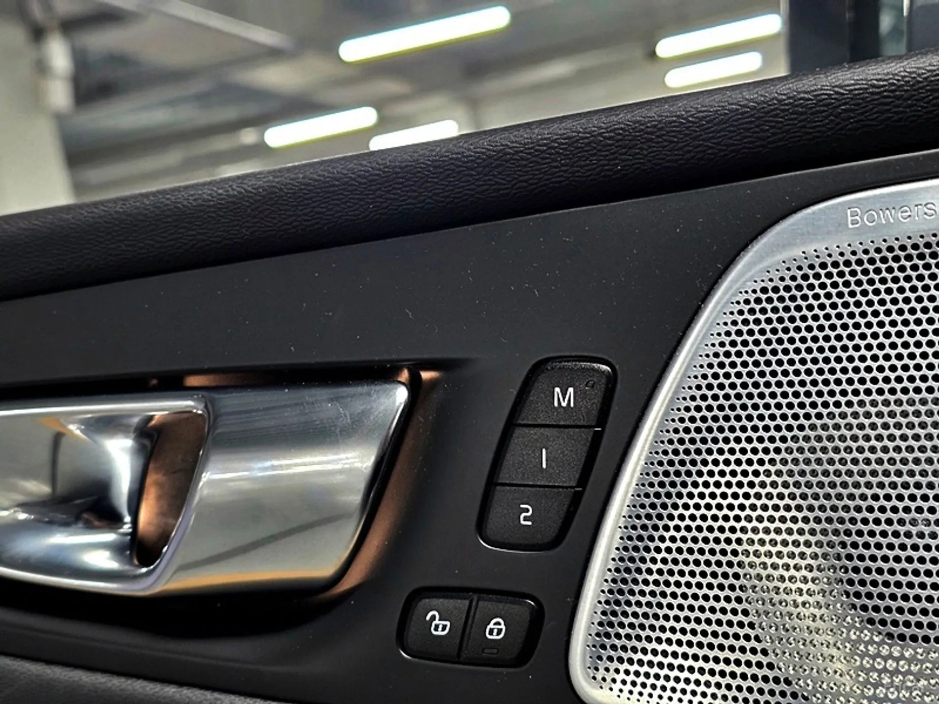 Volvo XC60 Gen 2 превью 18