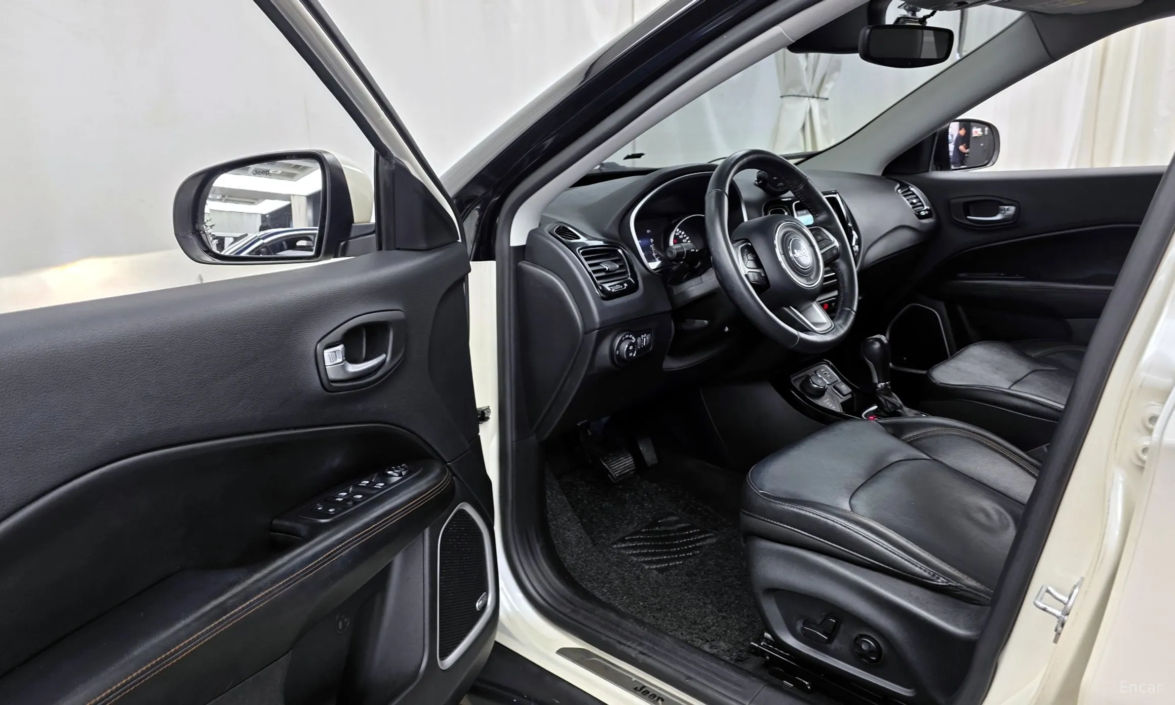 Jeep Compass 2nd Generation превью 10
