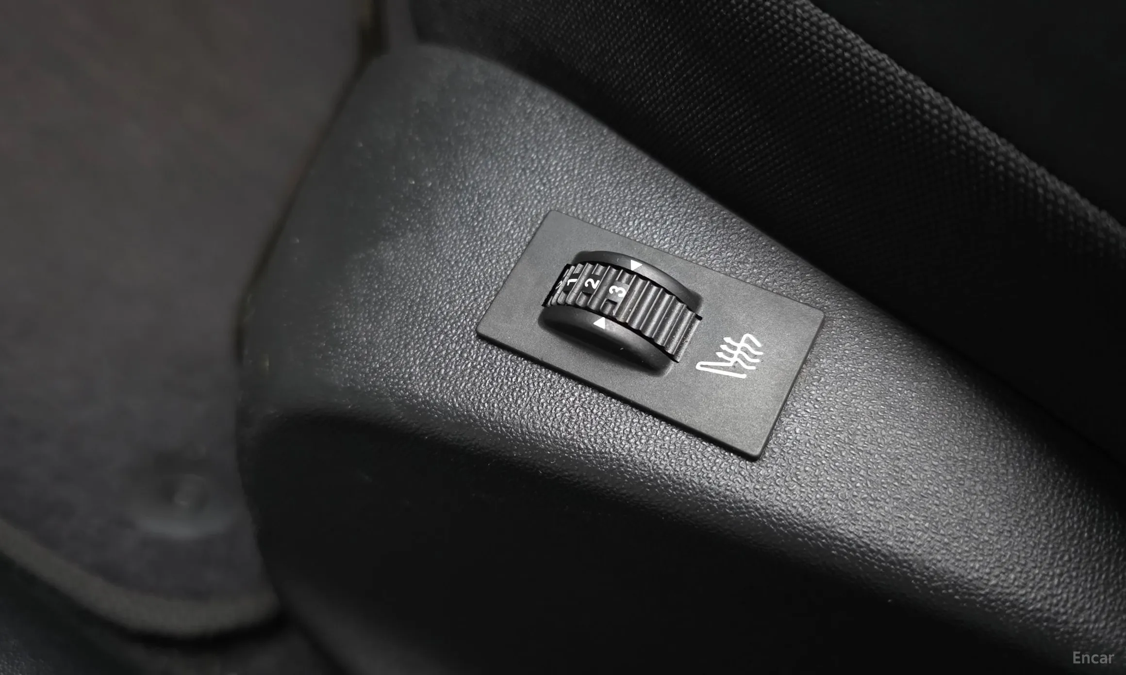 Peugeot 2008. превью 15