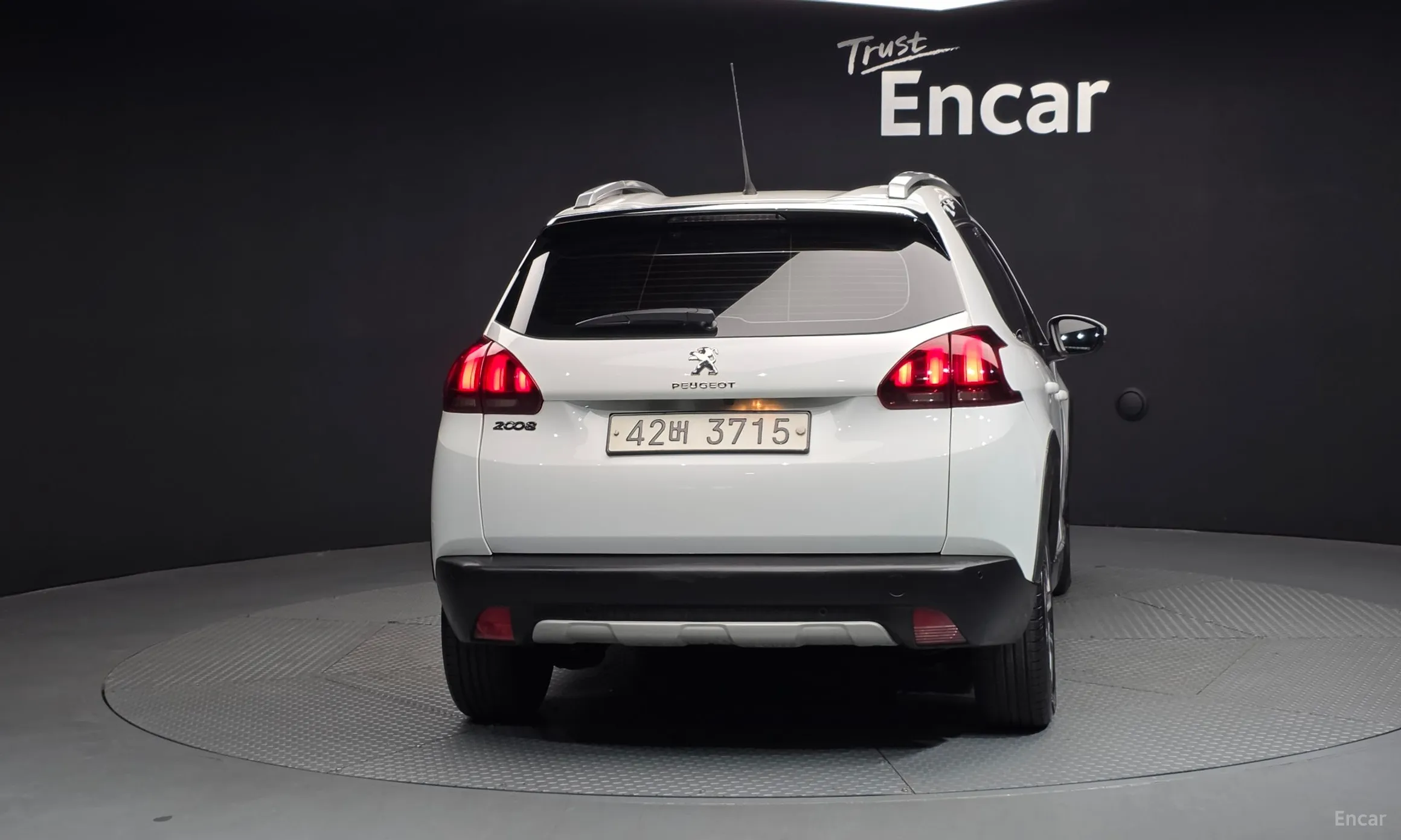 Peugeot 2008. превью 4