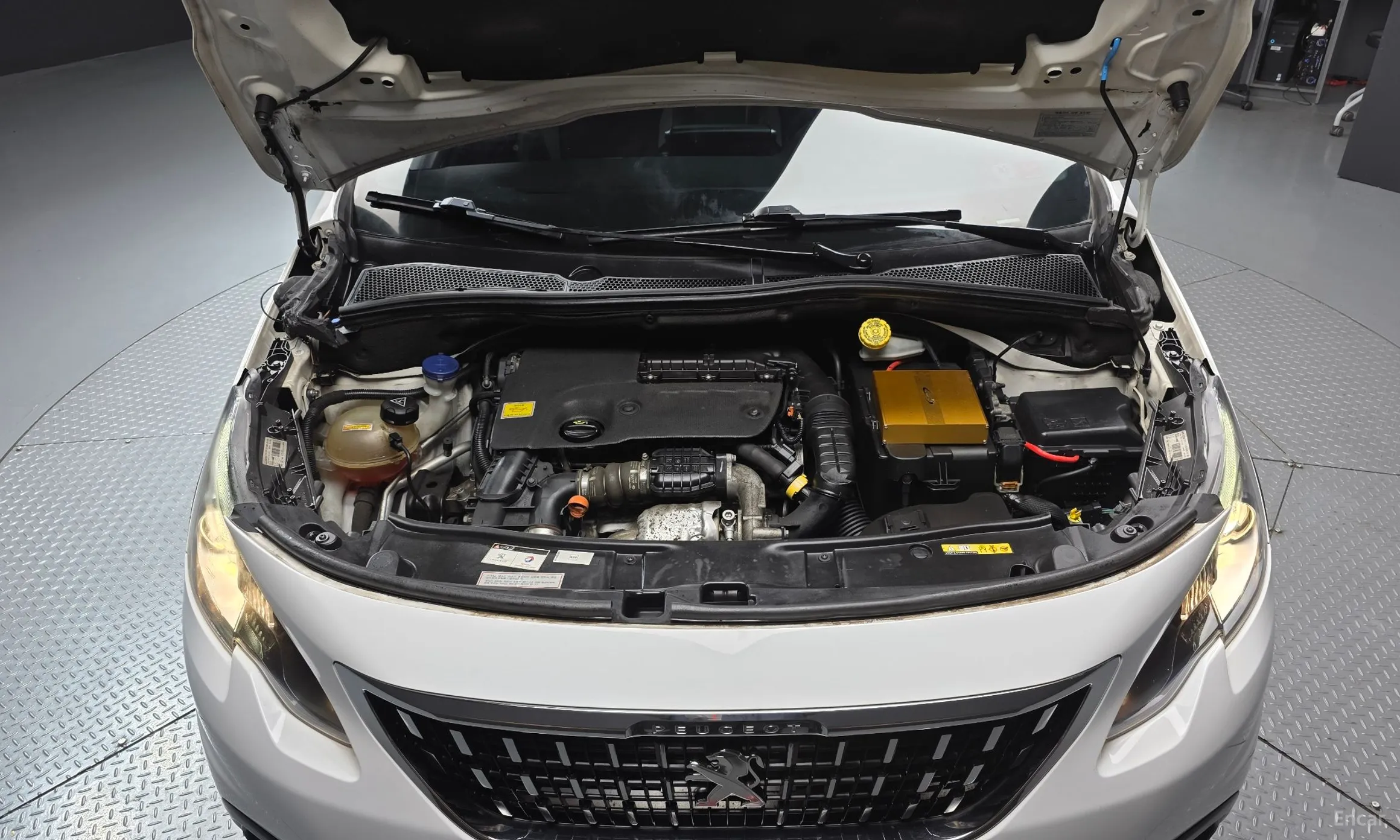 Peugeot 2008. превью 6