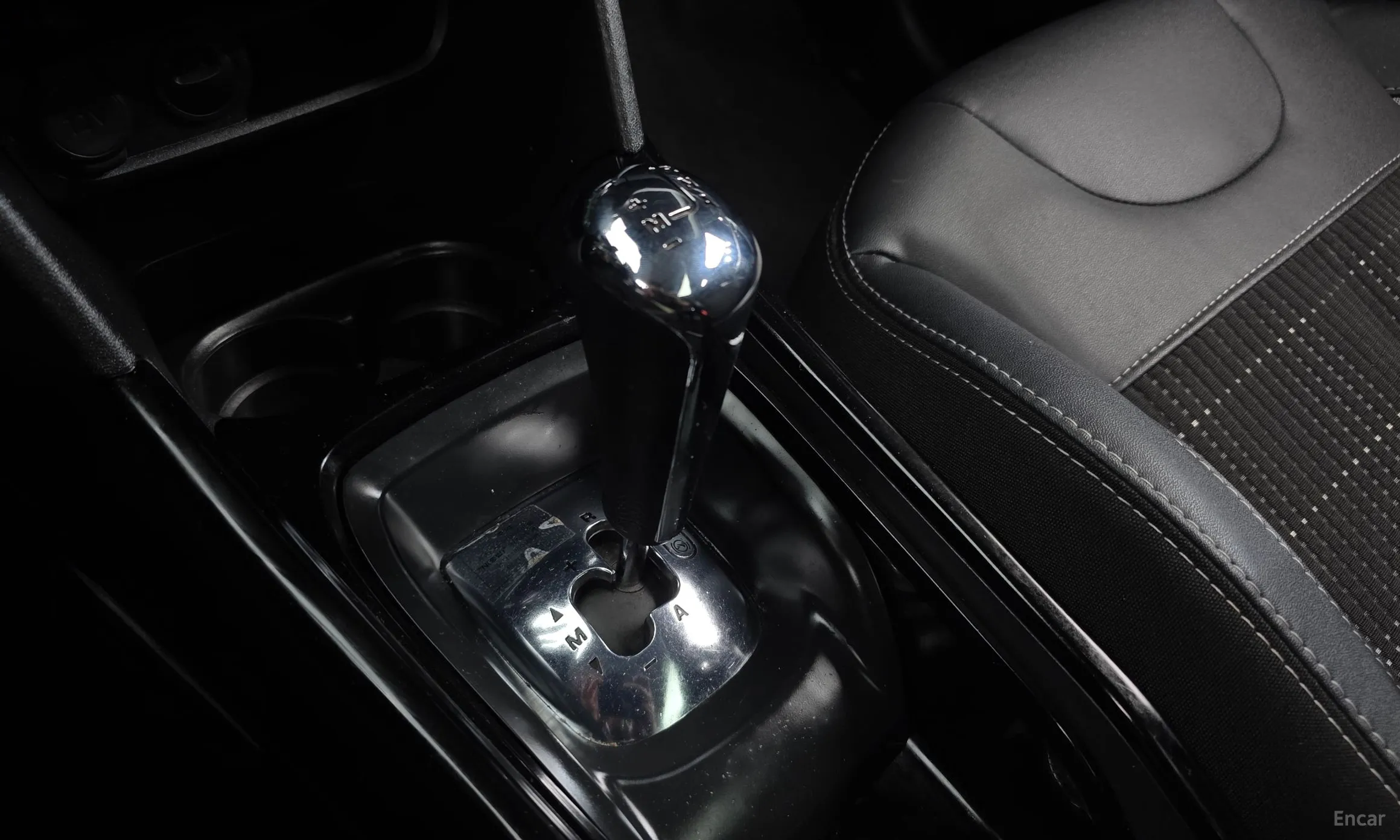 Peugeot 2008. превью 9