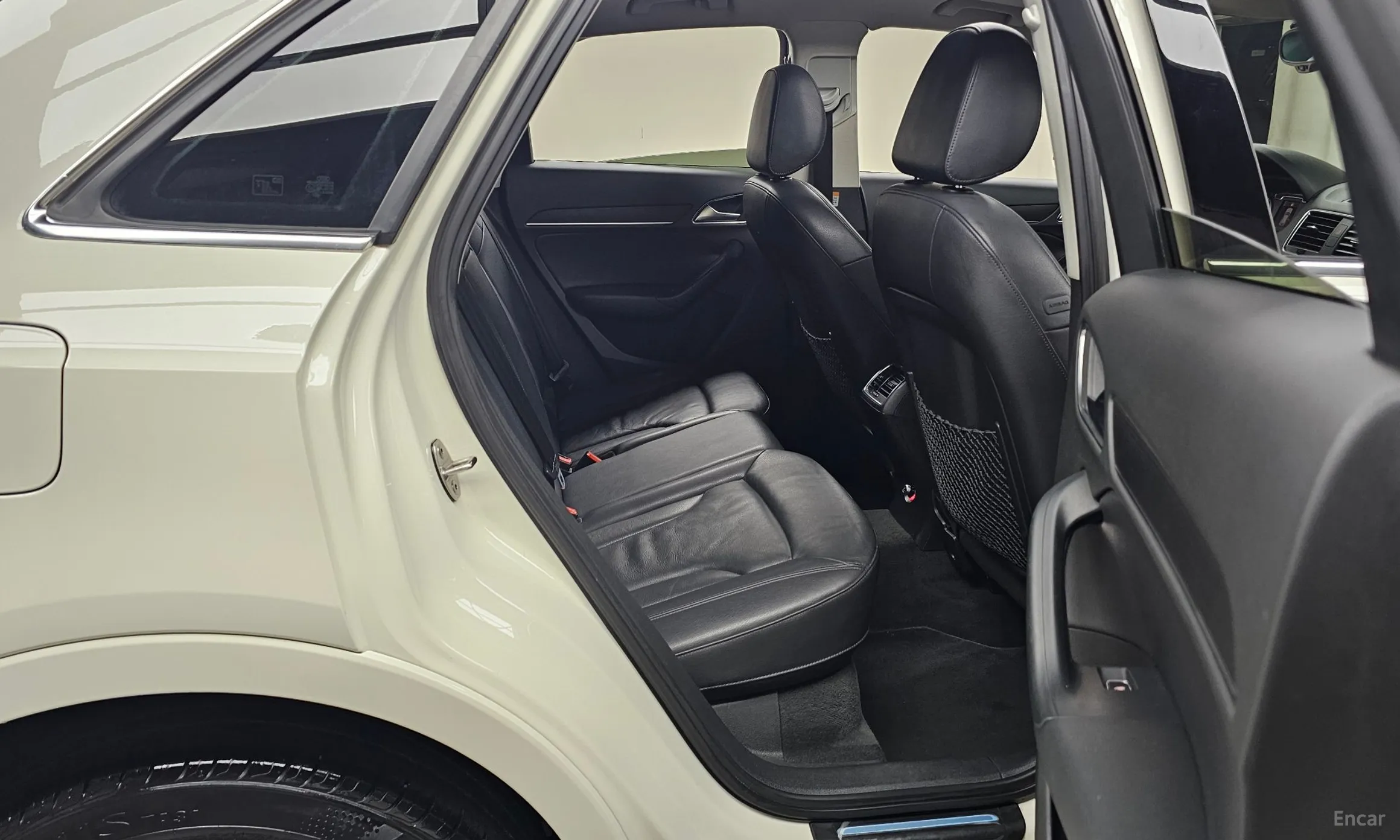 Audi Q3 превью 11