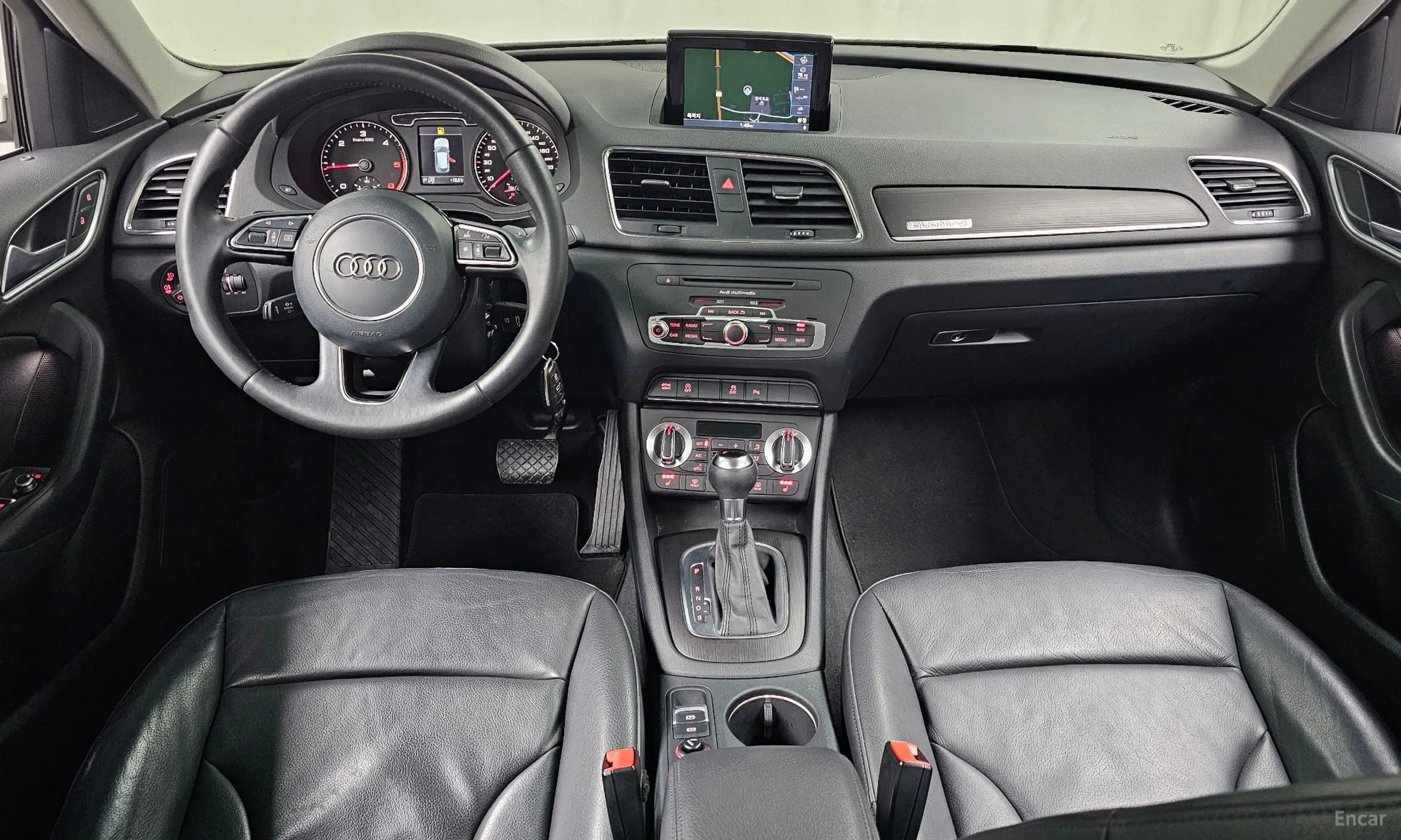 Audi Q3 превью 7