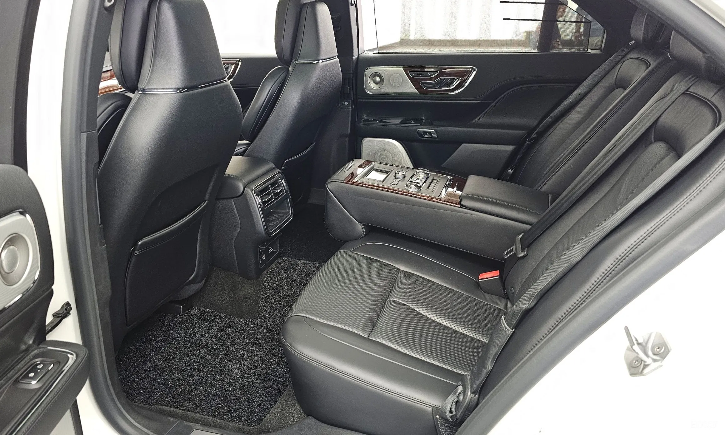 Lincoln Continental Gen 10 превью 12