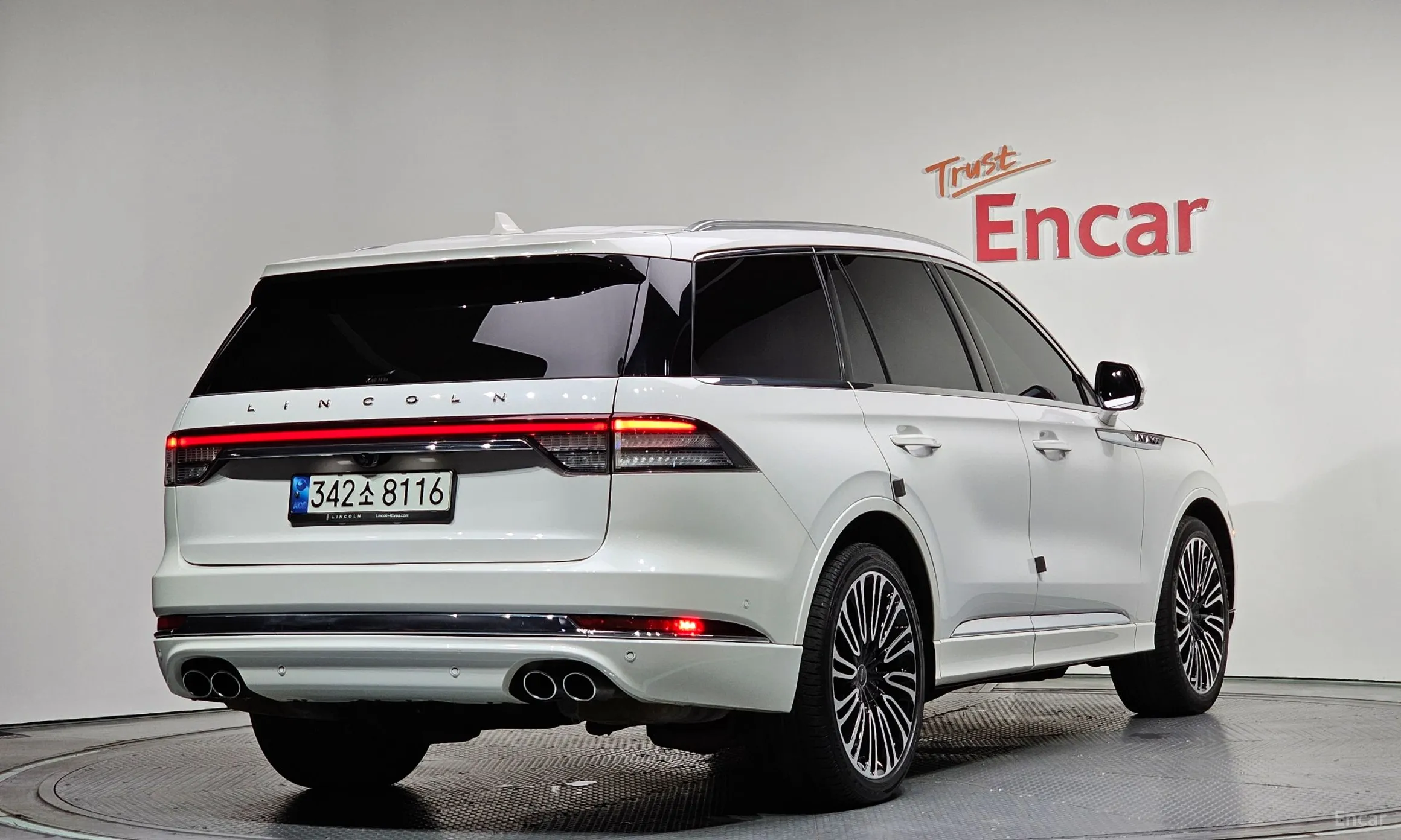 Lincoln Aviator 2nd Generation превью 2