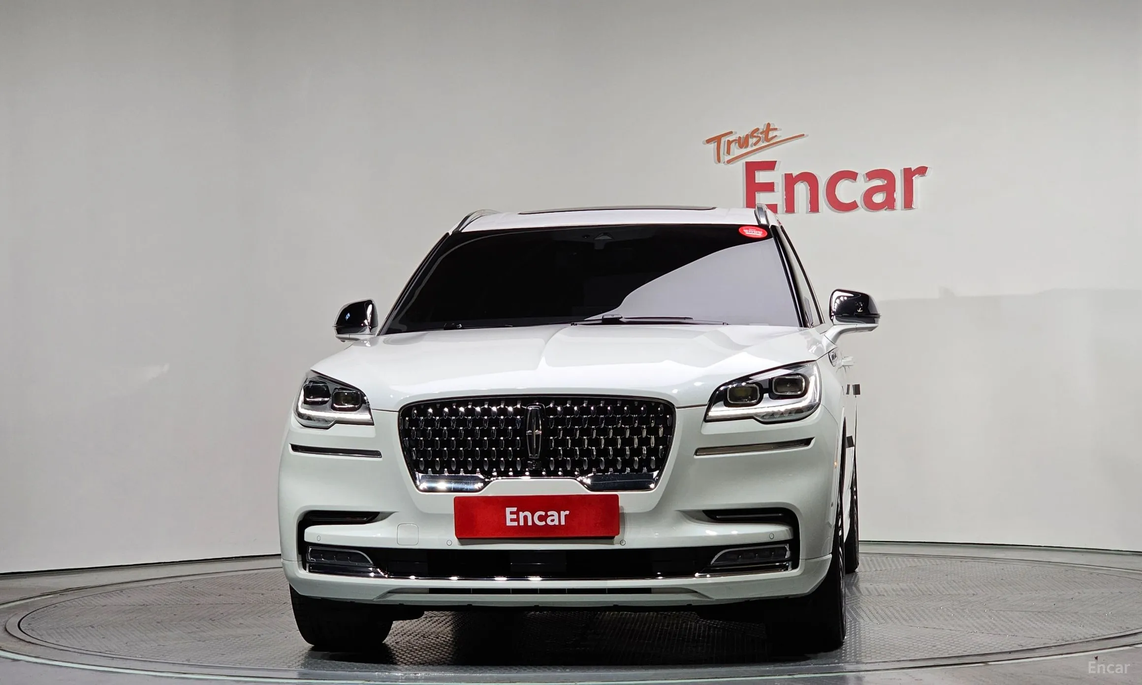 Lincoln Aviator 2nd Generation превью 3