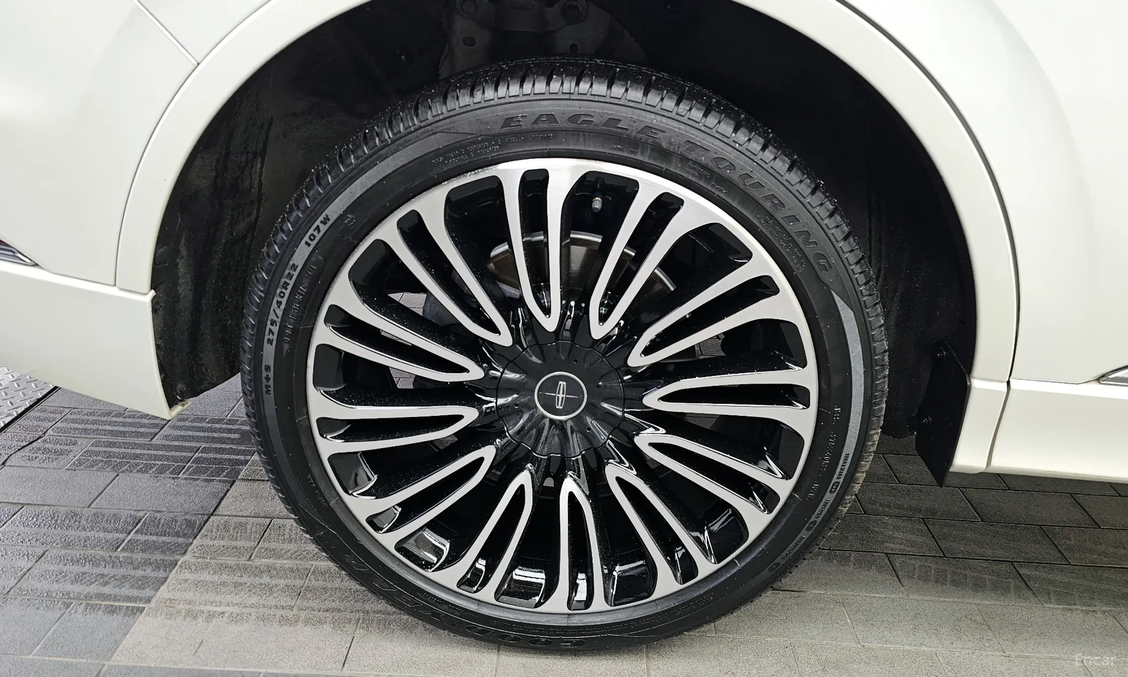 Lincoln Aviator 2nd Generation превью 5