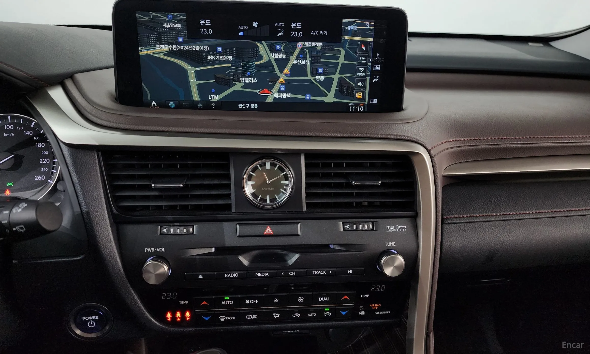 Lexus RX450h Gen 4 превью 12