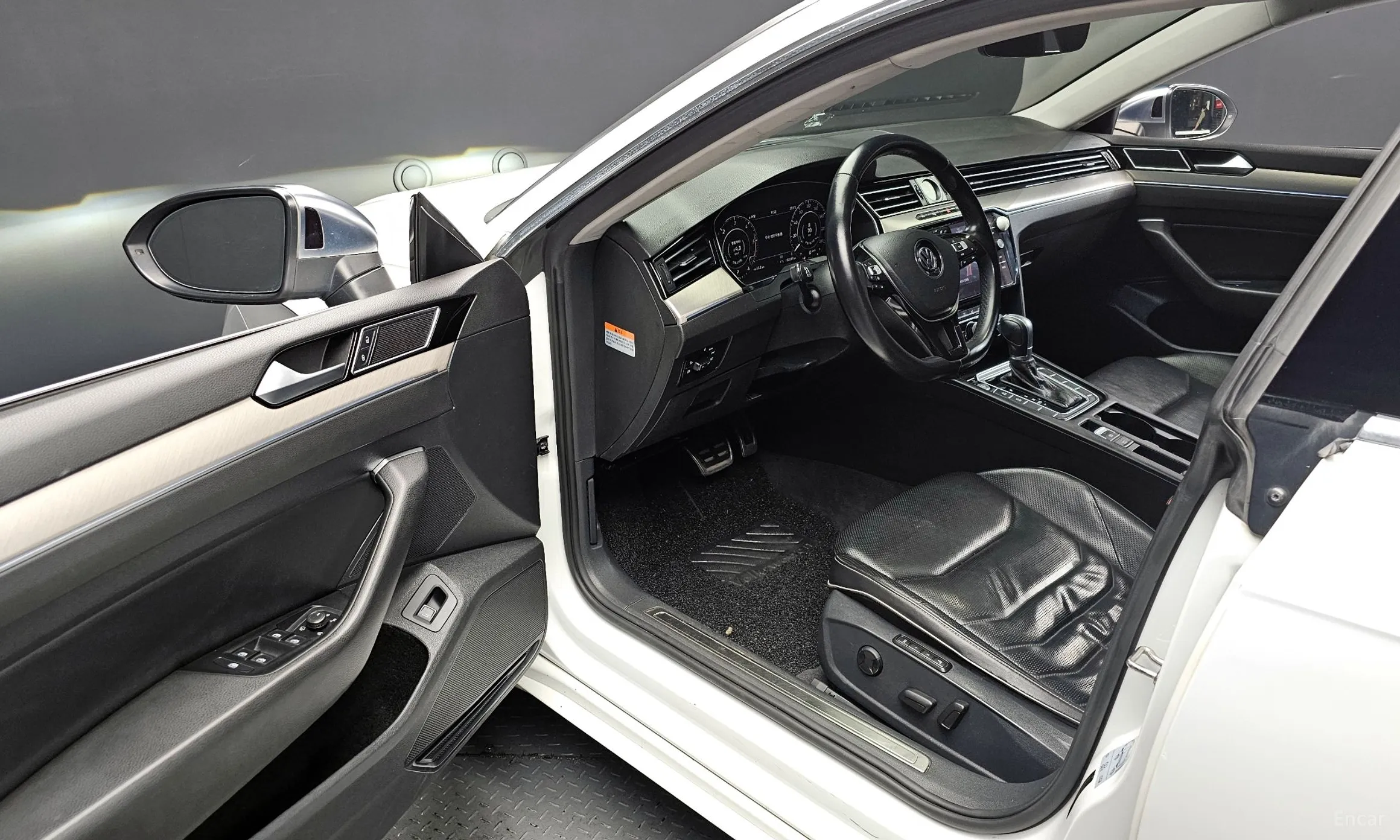 Volkswagen Ateon превью 10
