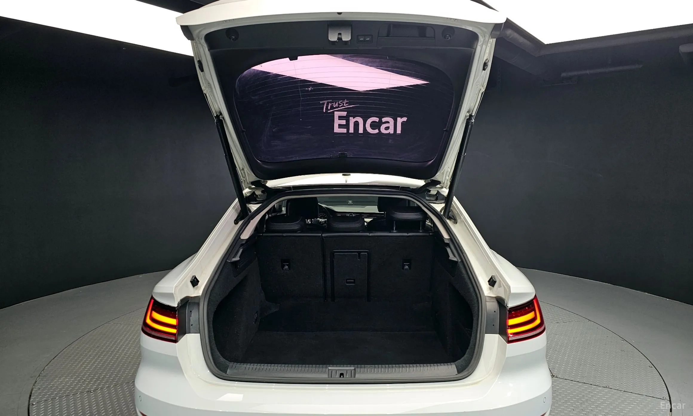 Volkswagen Ateon превью 20