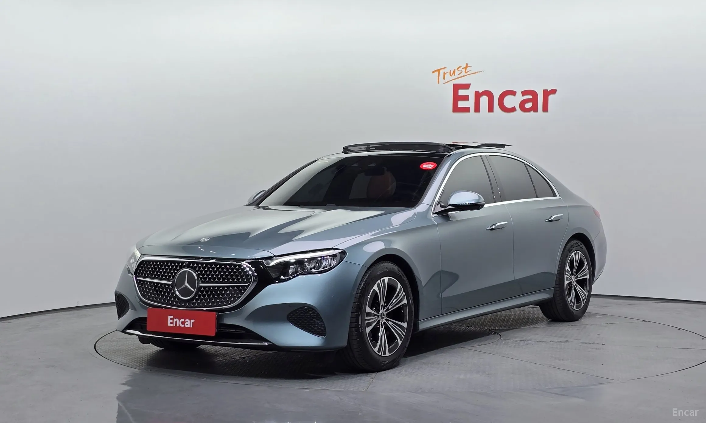 E-Class W214