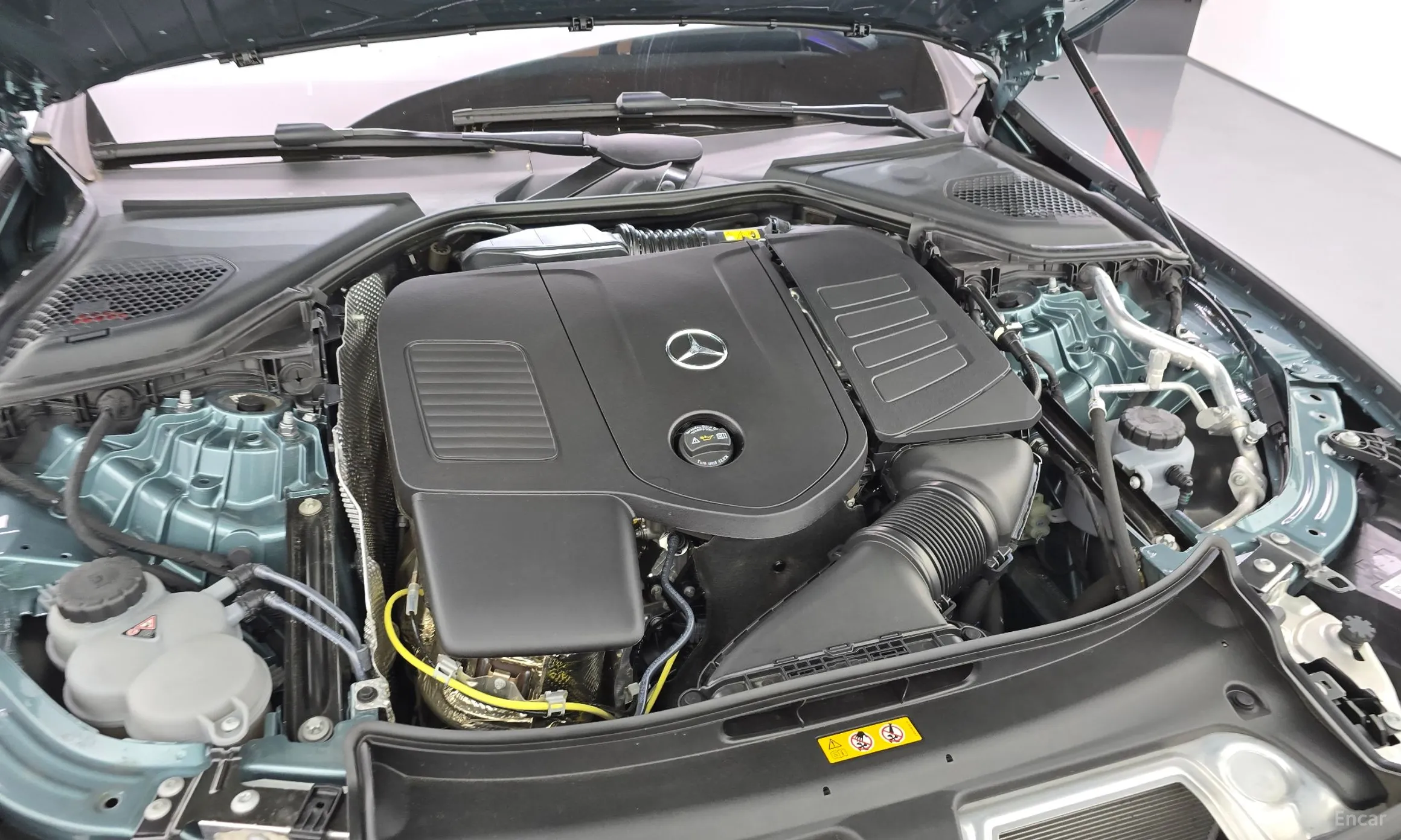 Mercedes Benz E-Class W214 превью 6