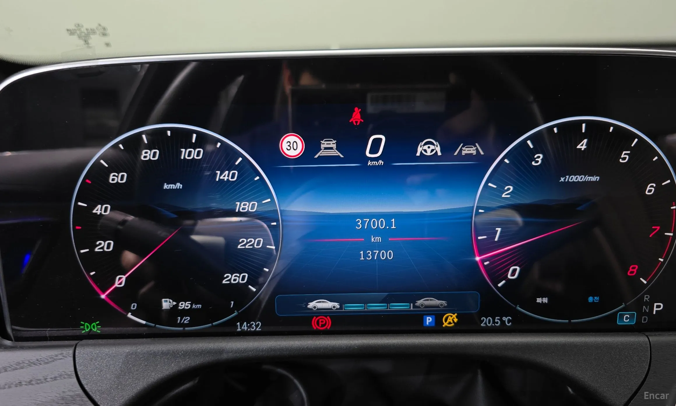 Mercedes Benz E-Class W214 превью 8