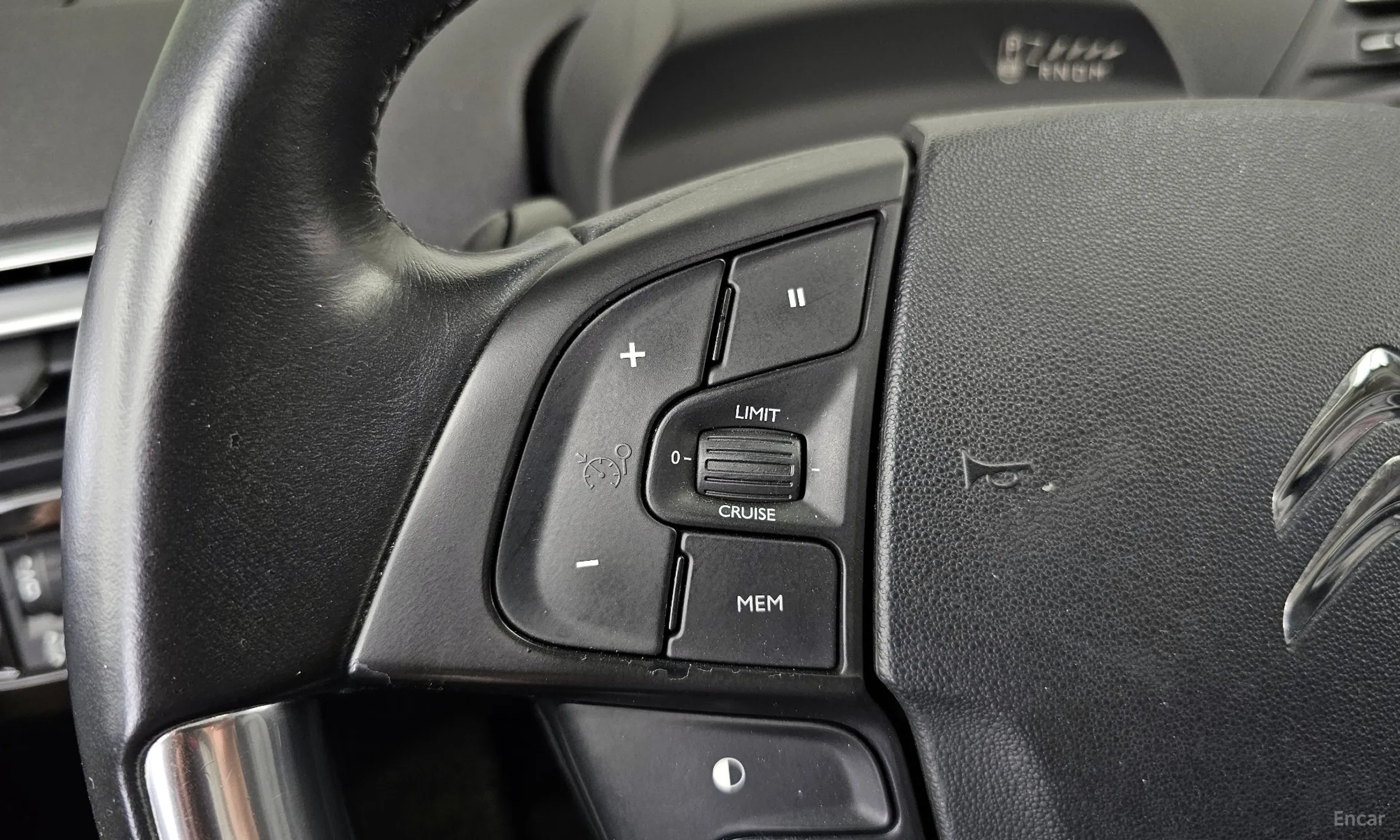 Citroën/DS Grand C4 Picasso превью 16