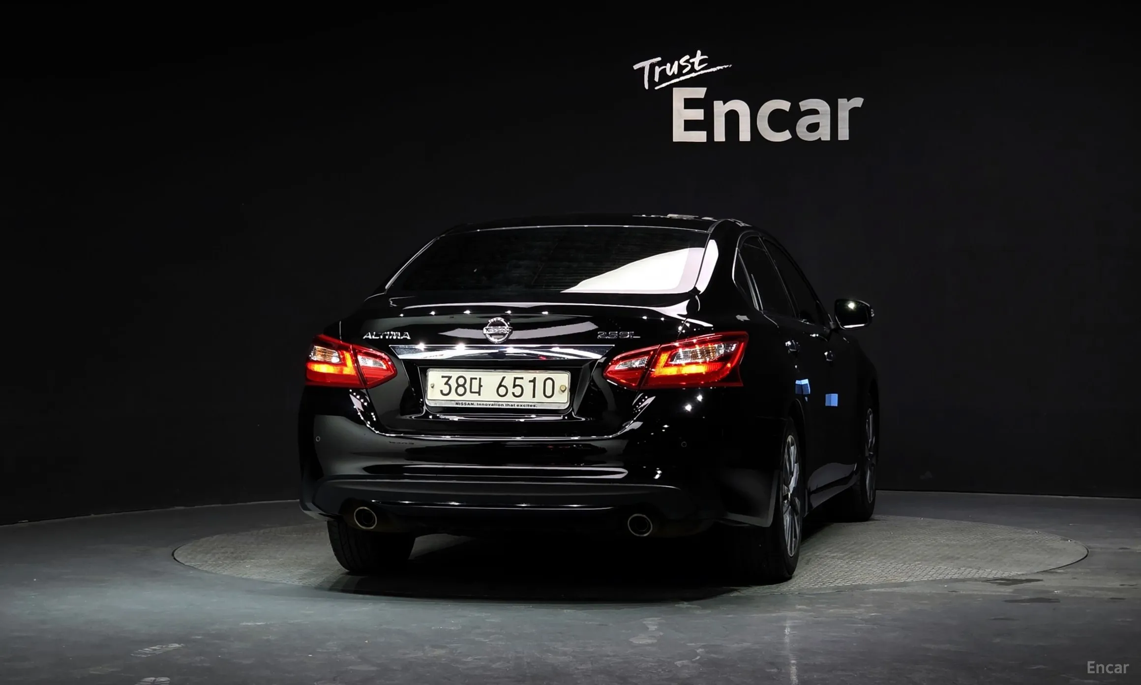 Nissan Altima превью 4