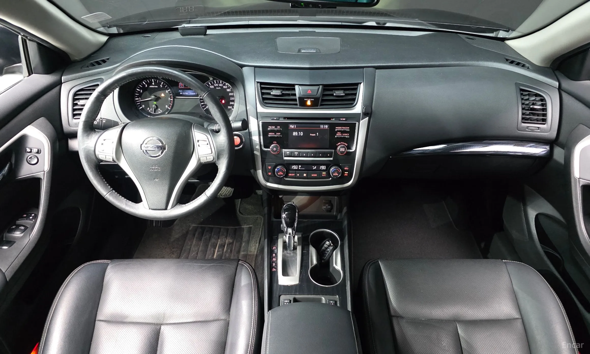 Nissan Altima превью 7