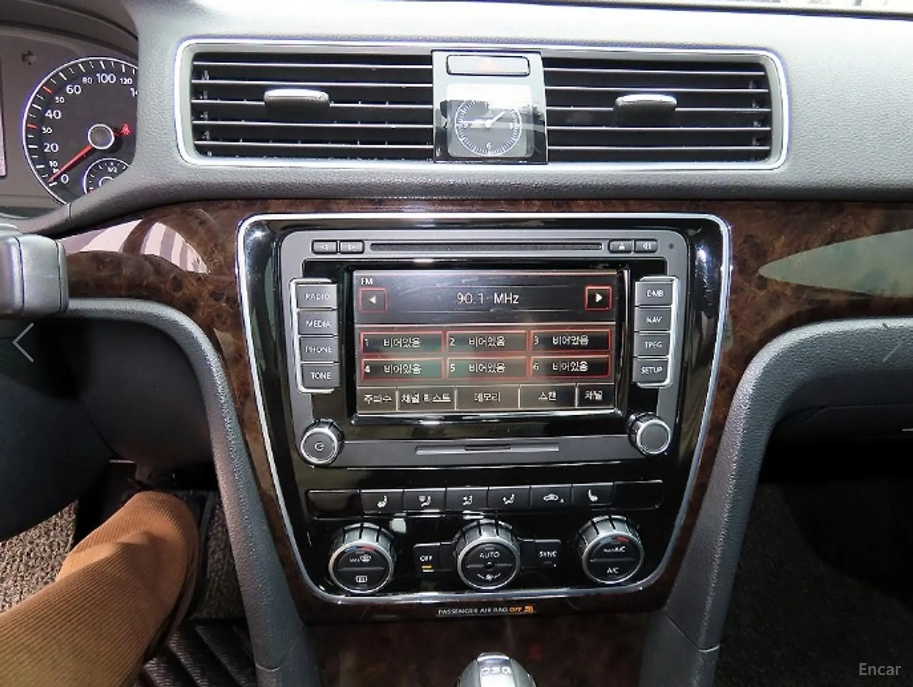 Volkswagen The New Passat превью 13
