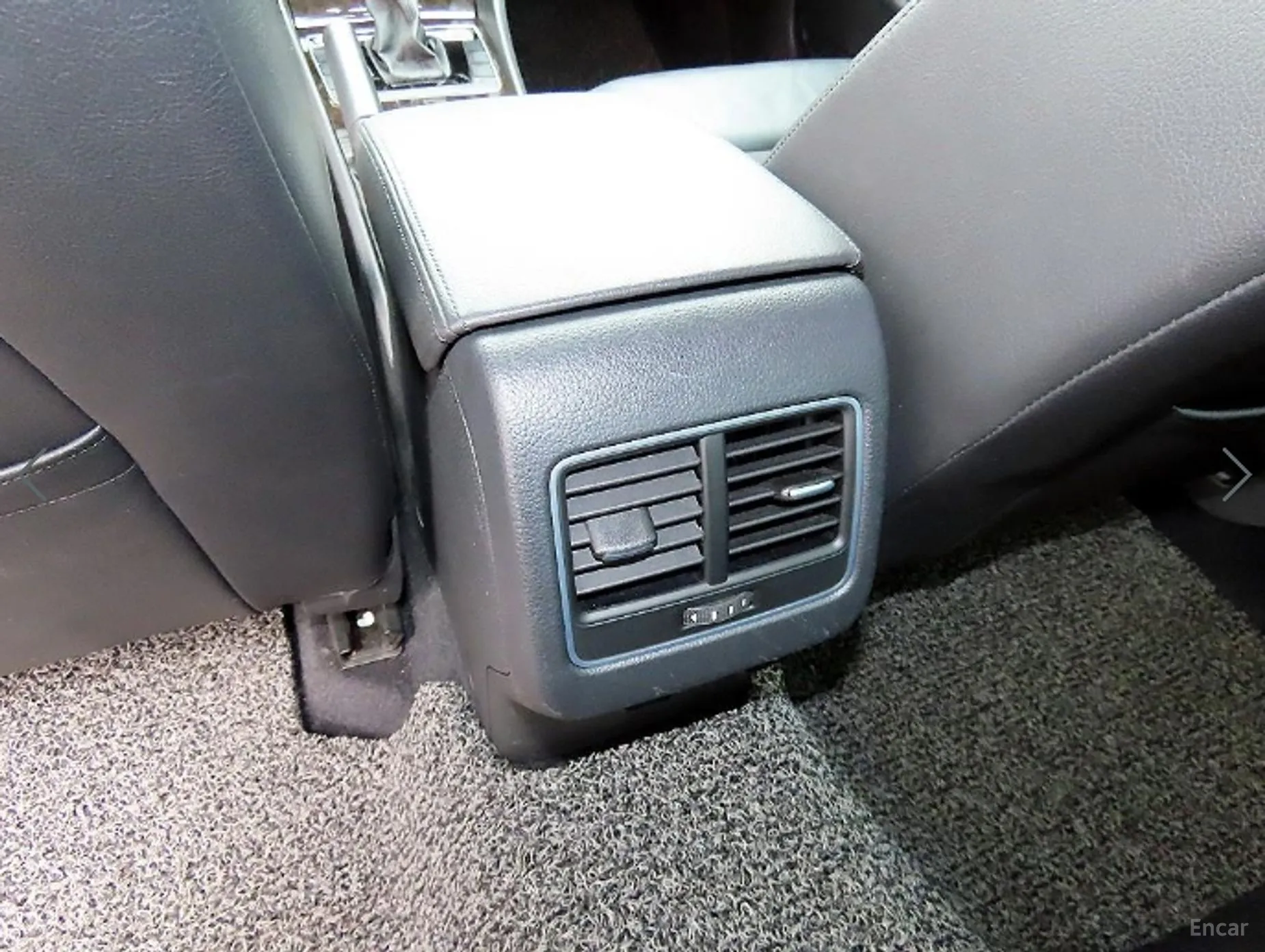Volkswagen The New Passat превью 17