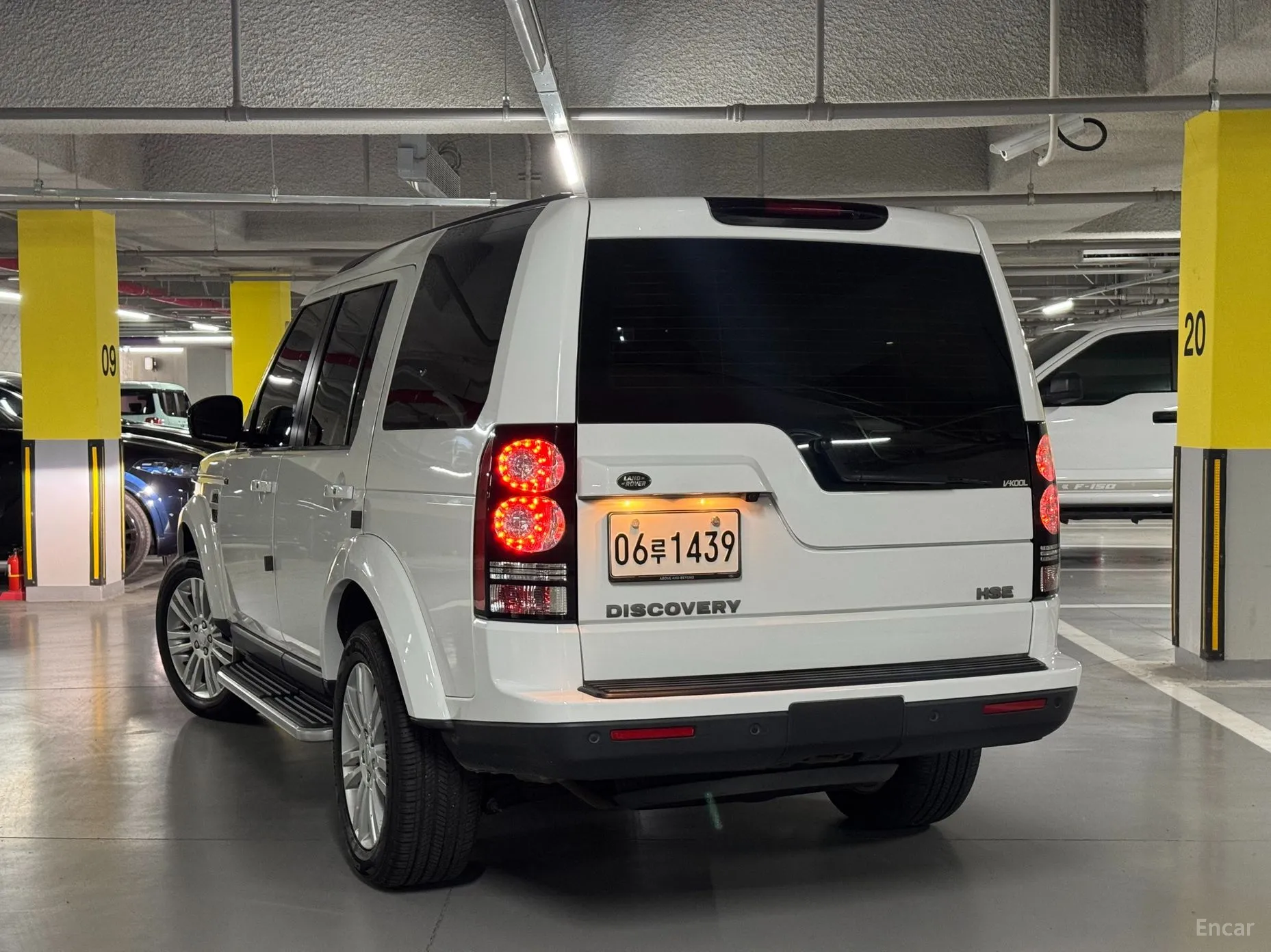 Land Rover Discovery 4 превью 2