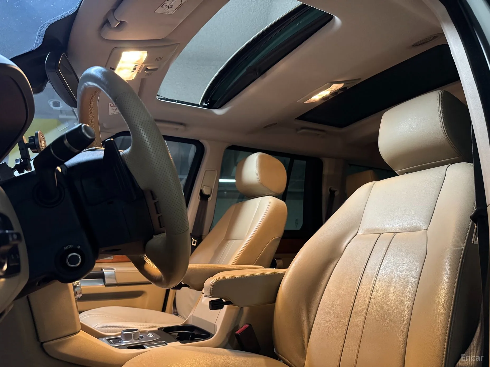 Land Rover Discovery 4 превью 18